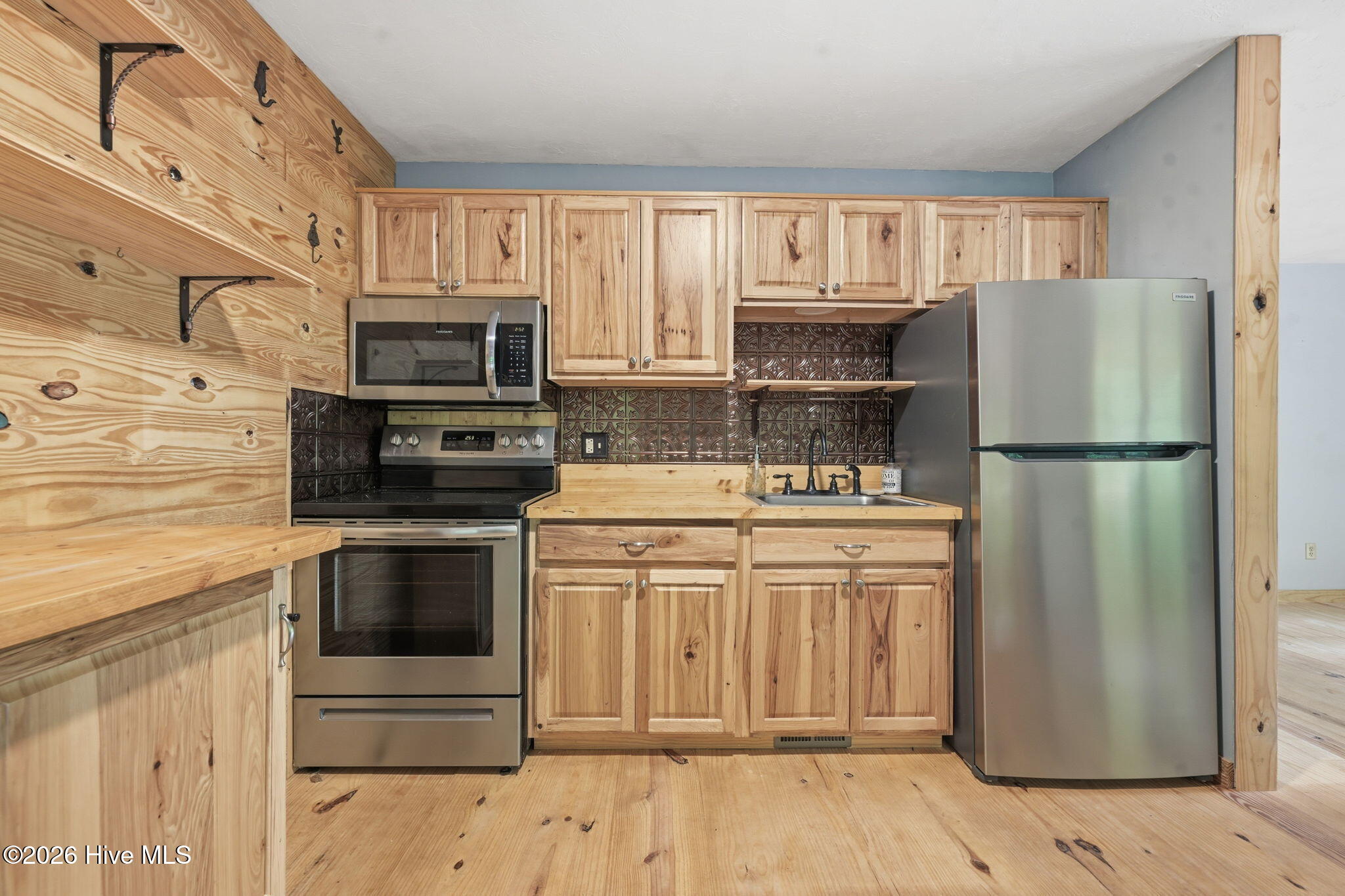 158 Mountain Stream Road Property Photo 10
