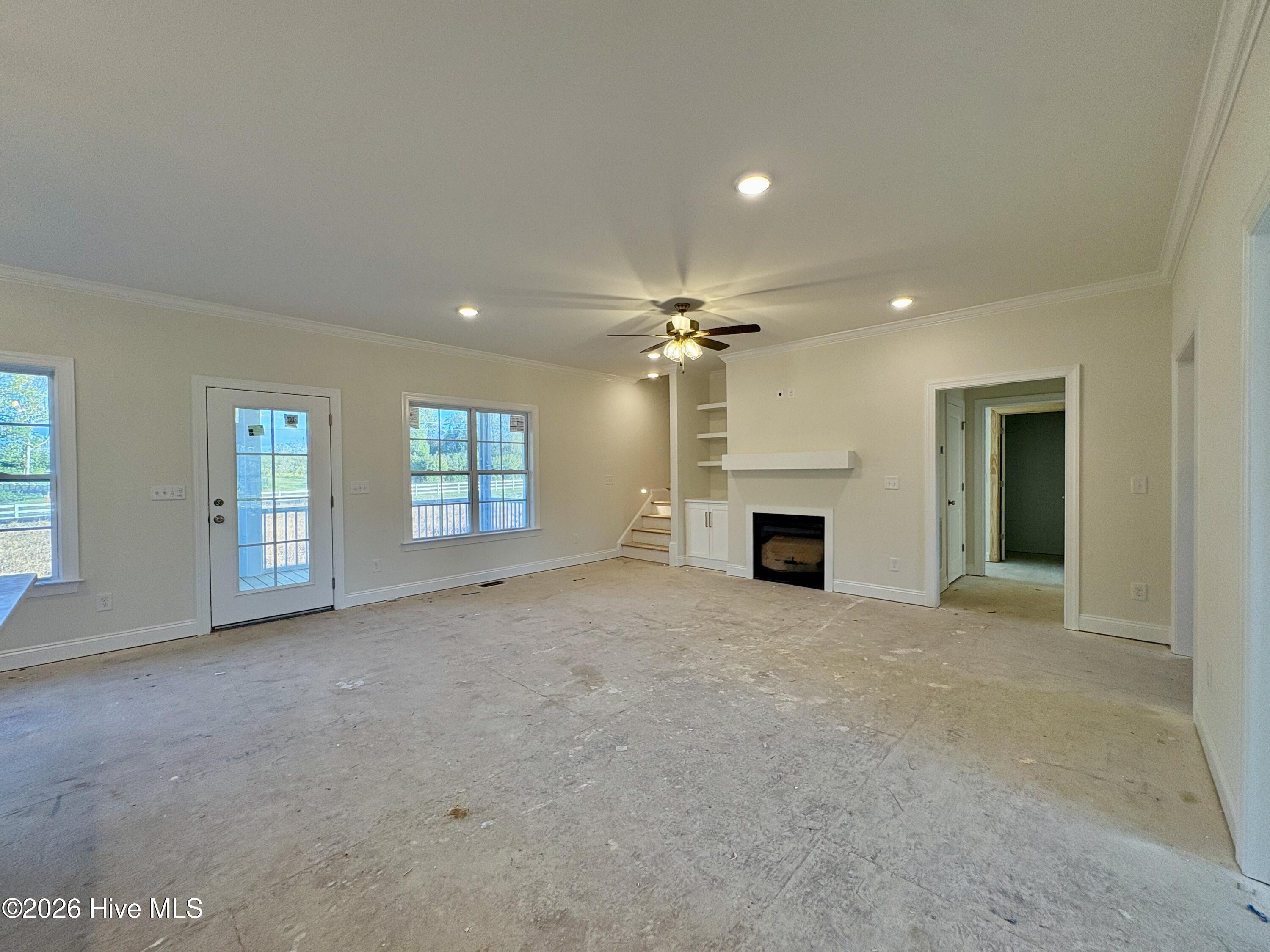 7655 Sweetwater Drive Property Photo 7