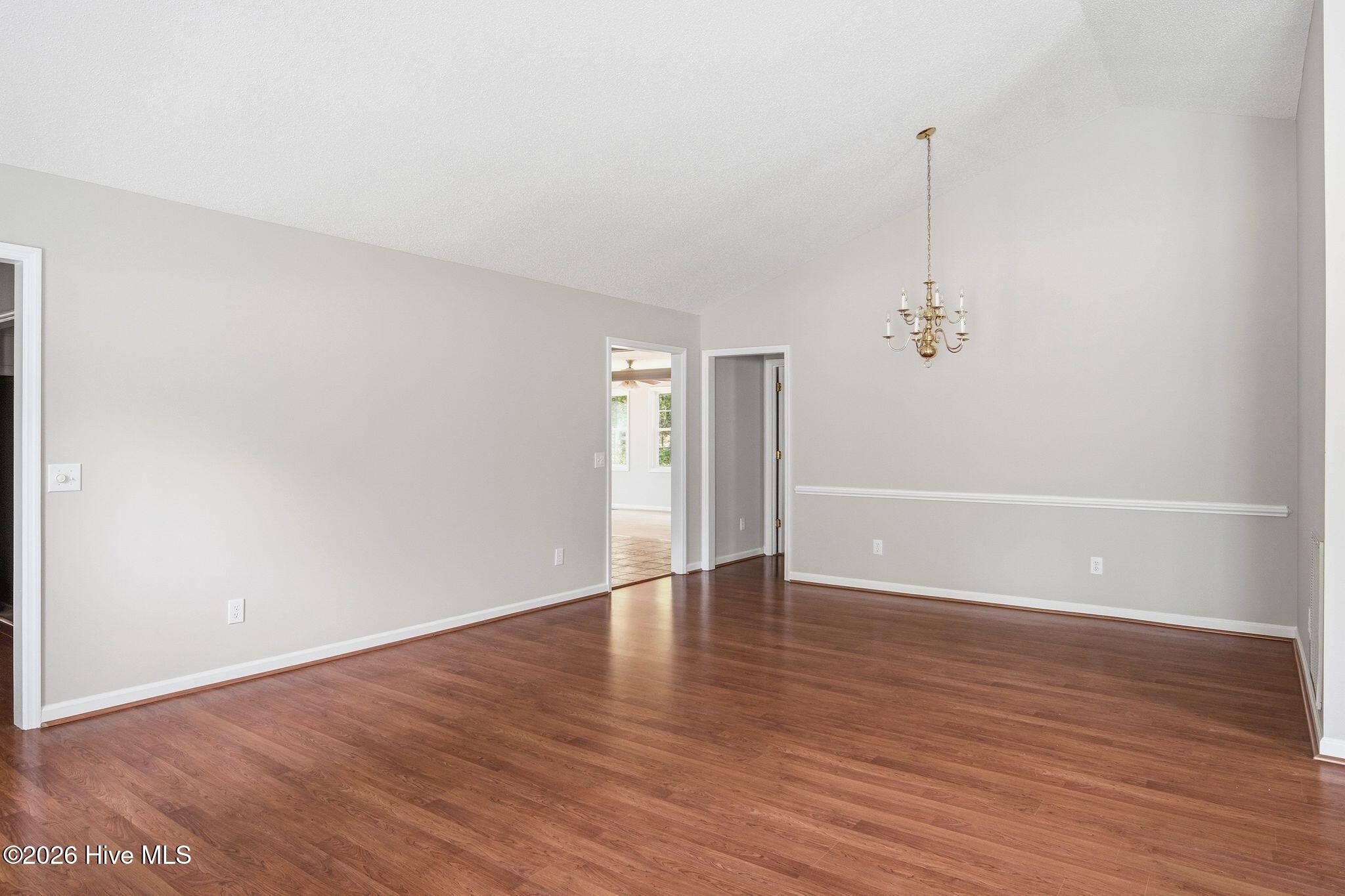 245 Wheeling Drive Property Photo 8