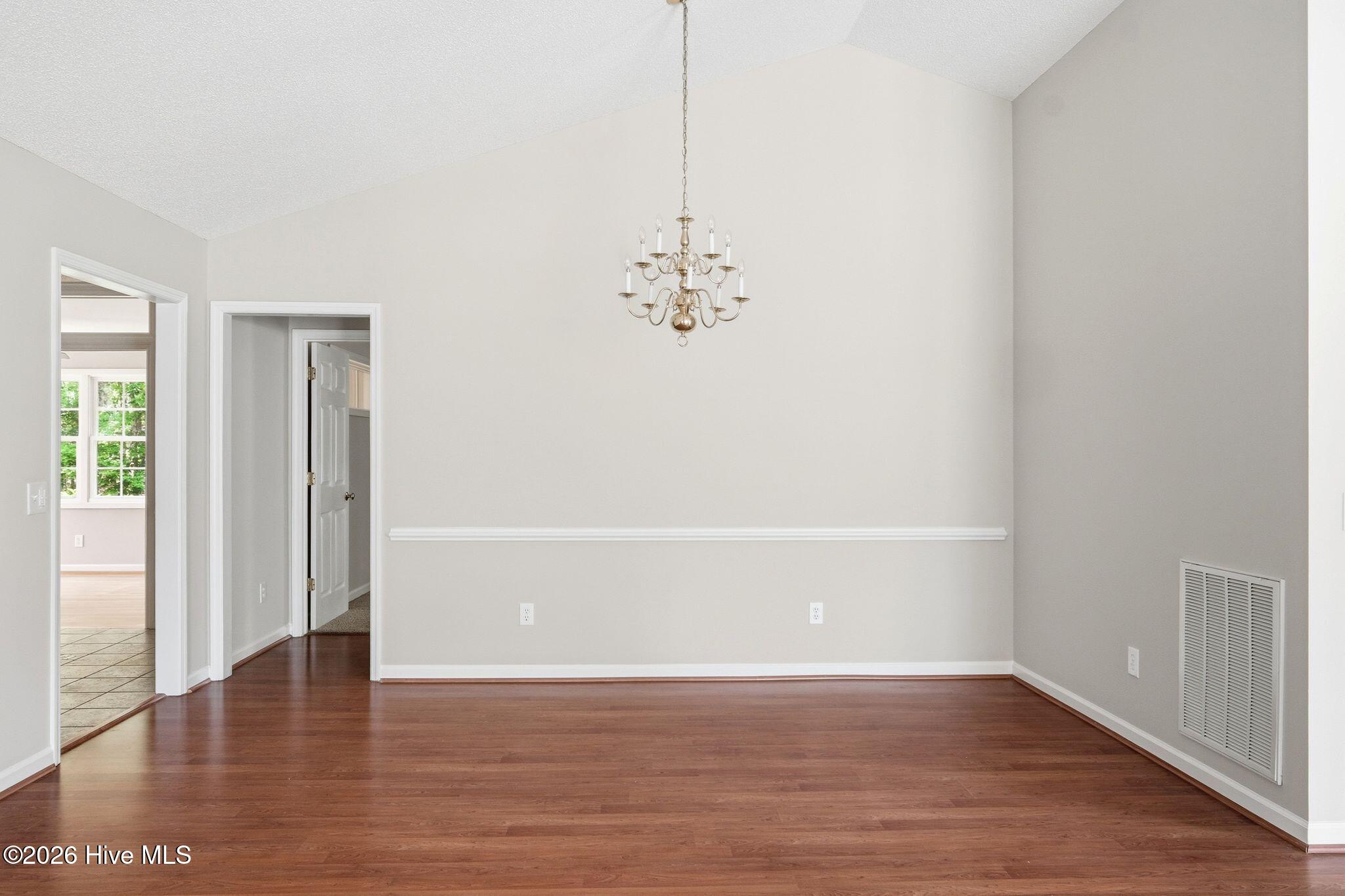 245 Wheeling Drive Property Photo 10