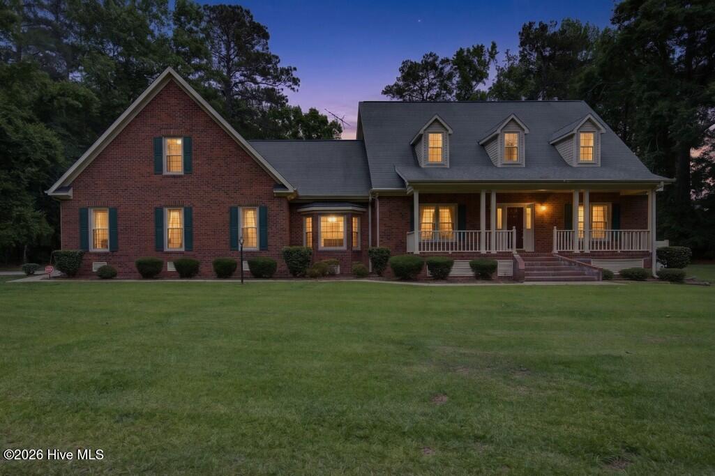 2111 Hunt Hill Place Property Photo 2