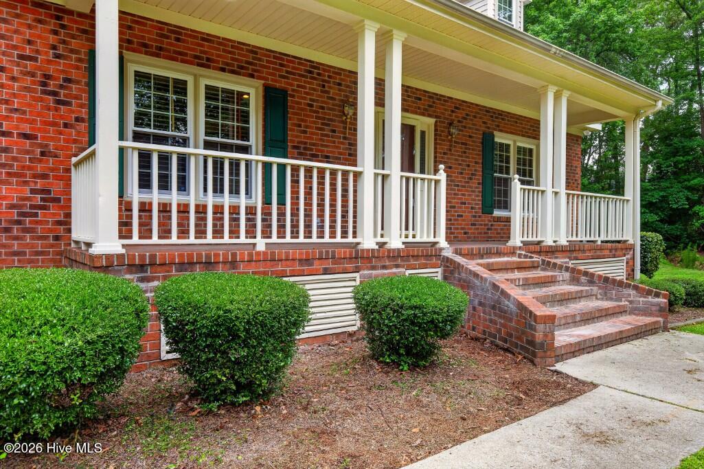 2111 Hunt Hill Place Property Photo 3