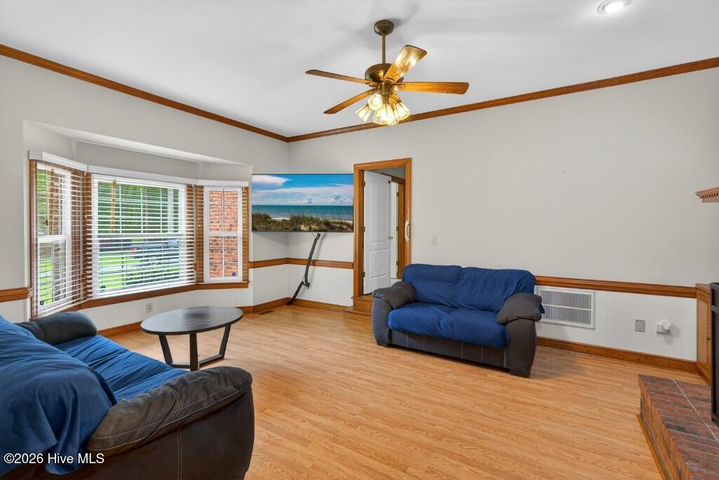 2111 Hunt Hill Place Property Photo 8