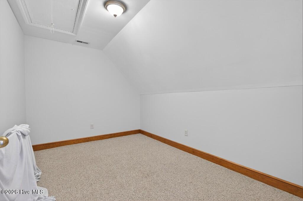 2111 Hunt Hill Place Property Photo 26