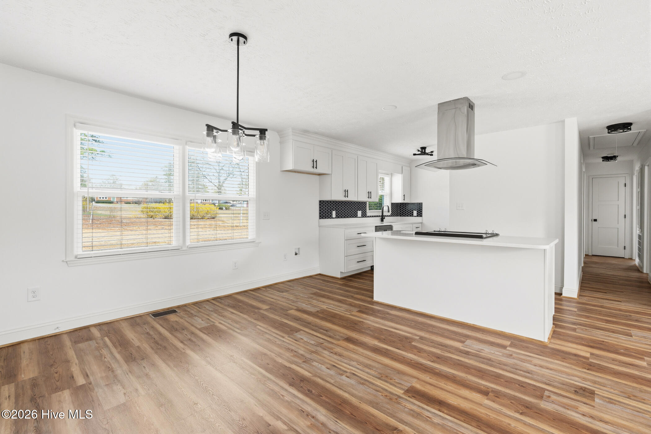 1707 Pine Street Property Photo 9