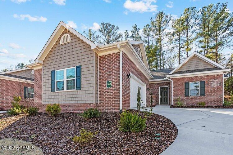 800 Lighthorse Circle Property Photo 3