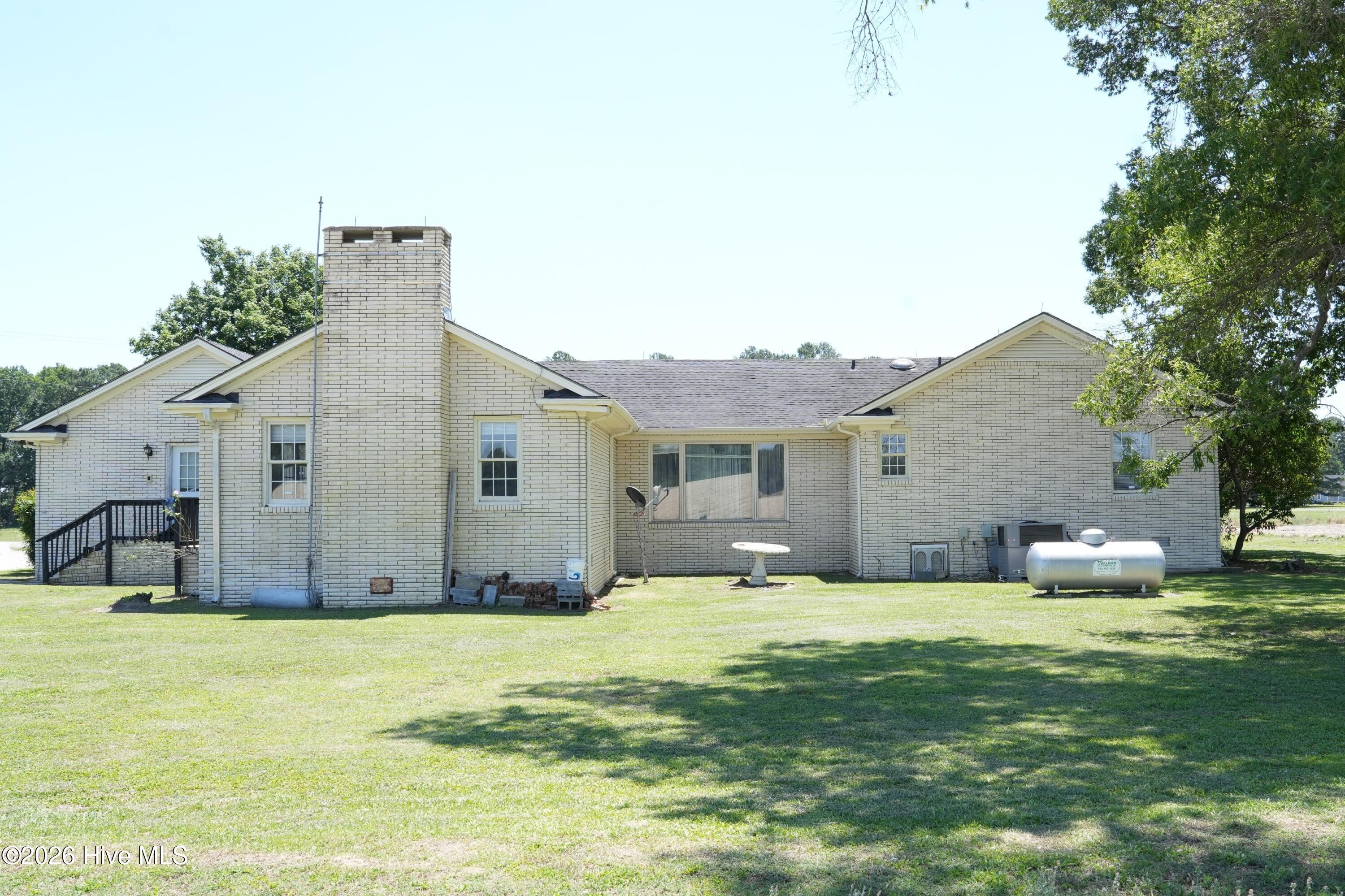 4556 Garland Highway Property Photo 4