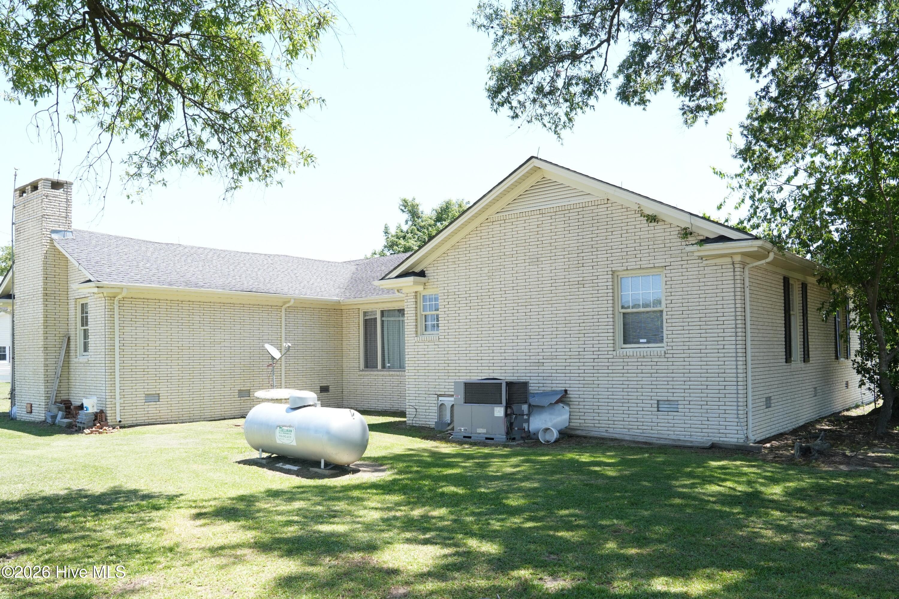 4556 Garland Highway Property Photo 5