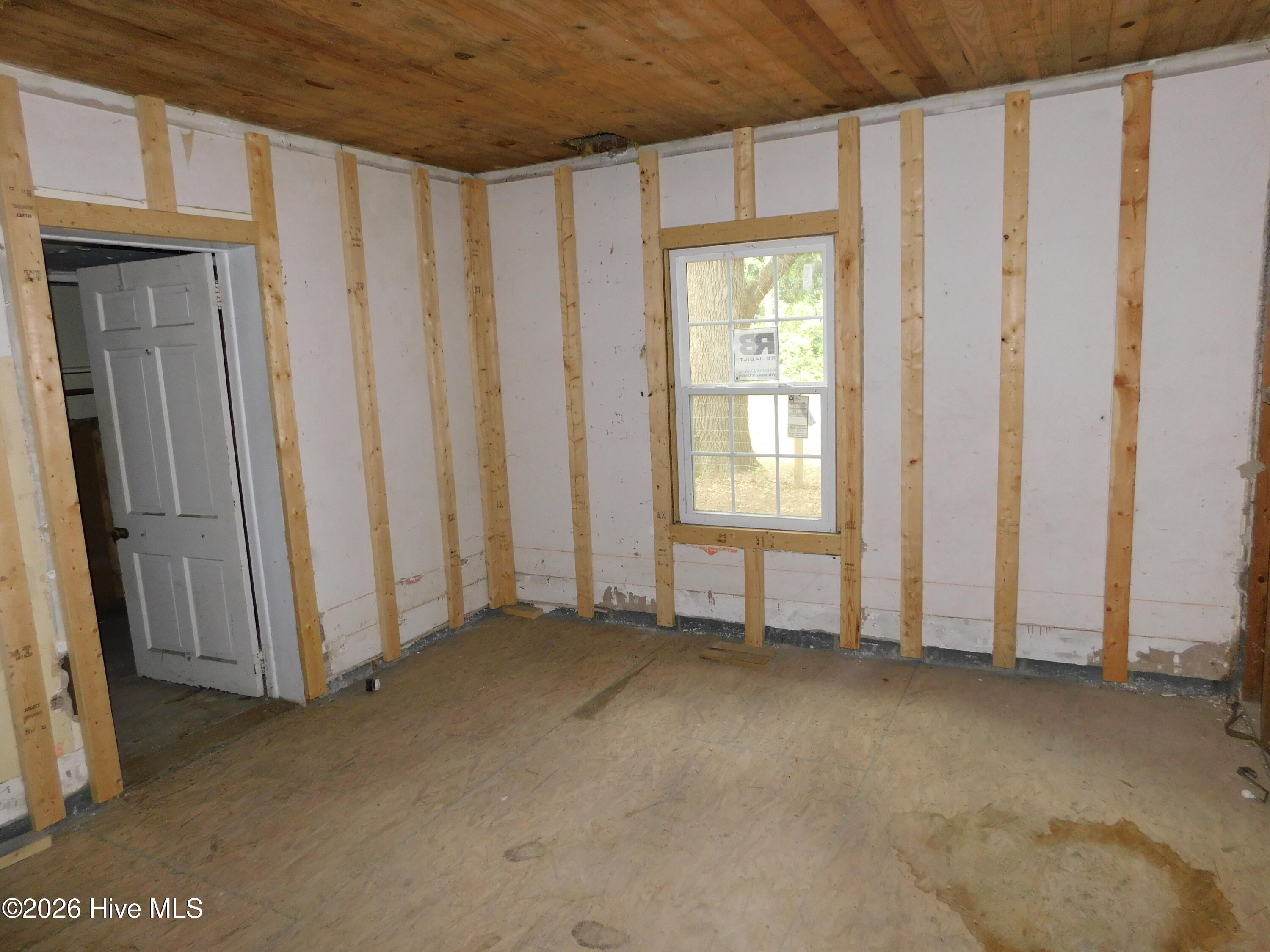 7 First Street Property Photo 15