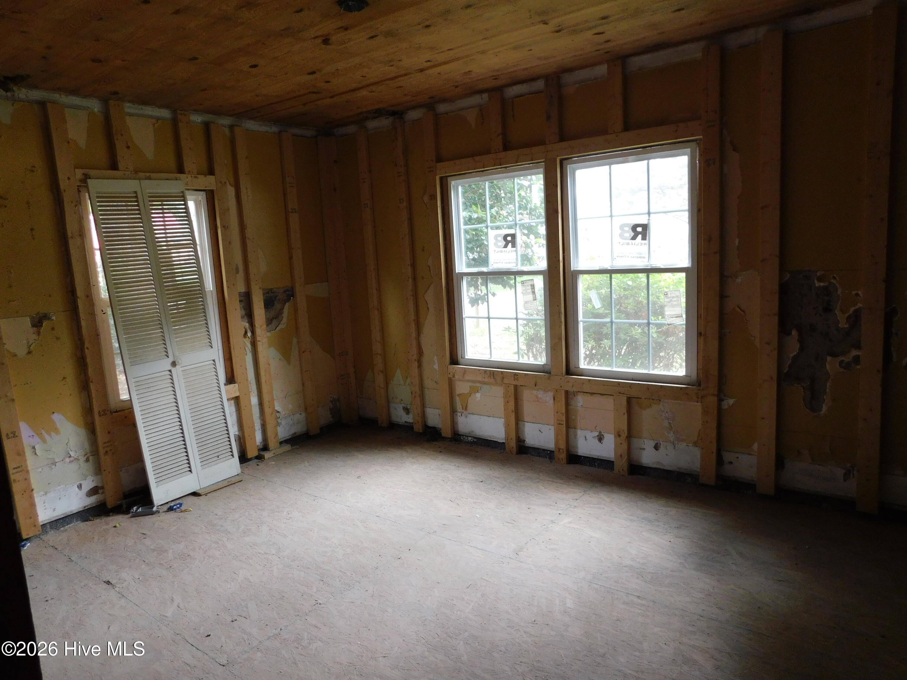 7 First Street Property Photo 20