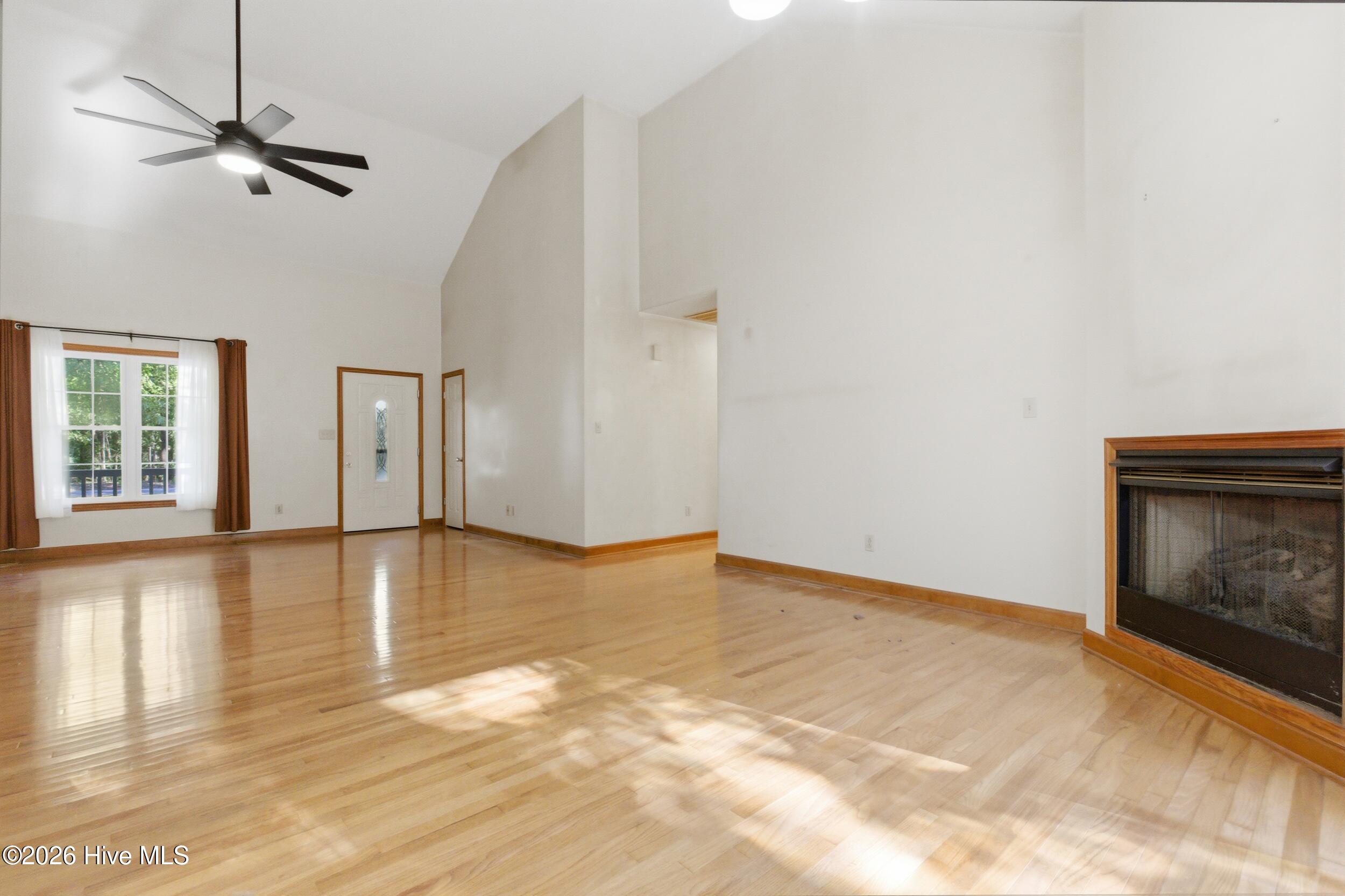 104 Robin Drive Property Photo 5