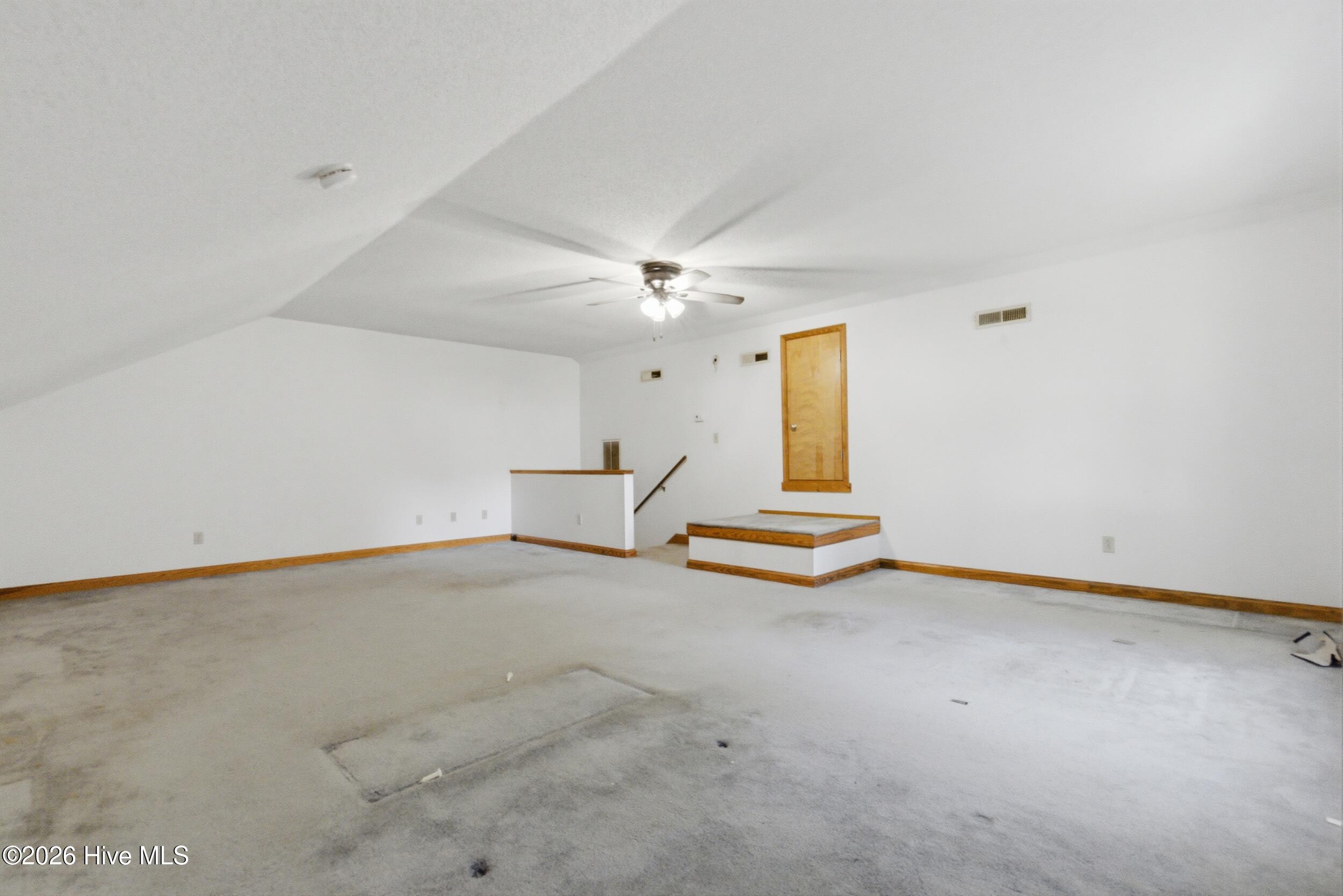 104 Robin Drive Property Photo 29
