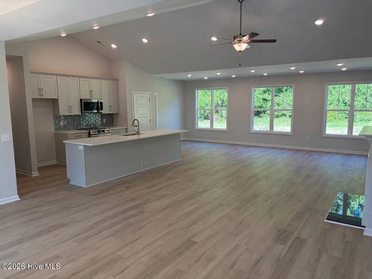 63 Waterfall Lane Property Photo 2