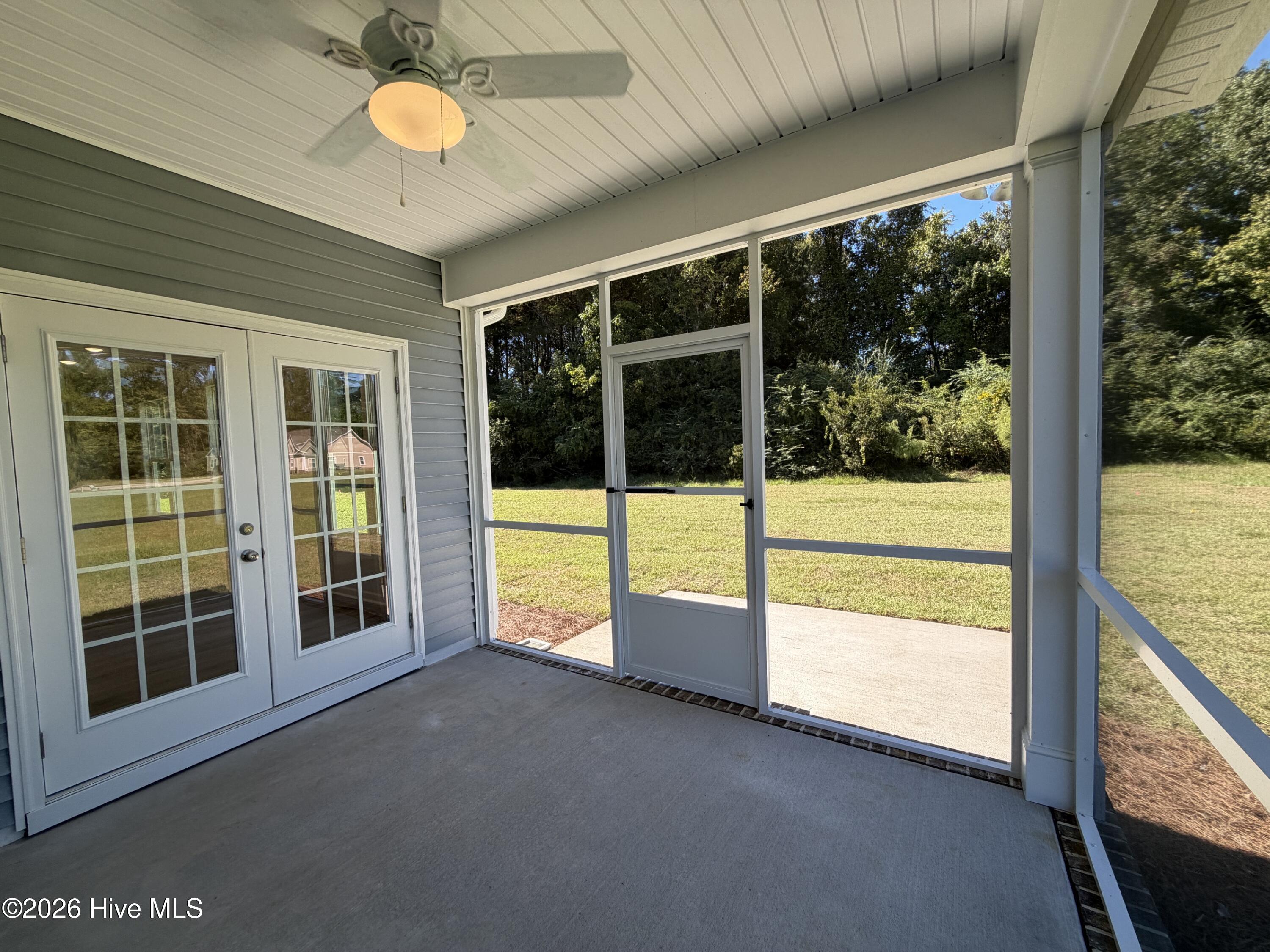 63 Waterfall Lane Property Photo 13
