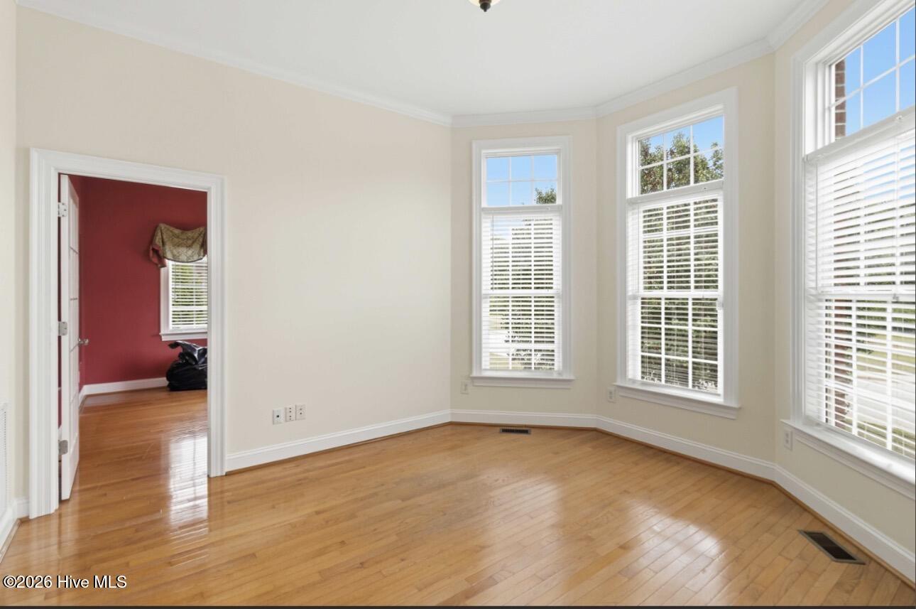 4701 Bayview Drive Property Photo 15