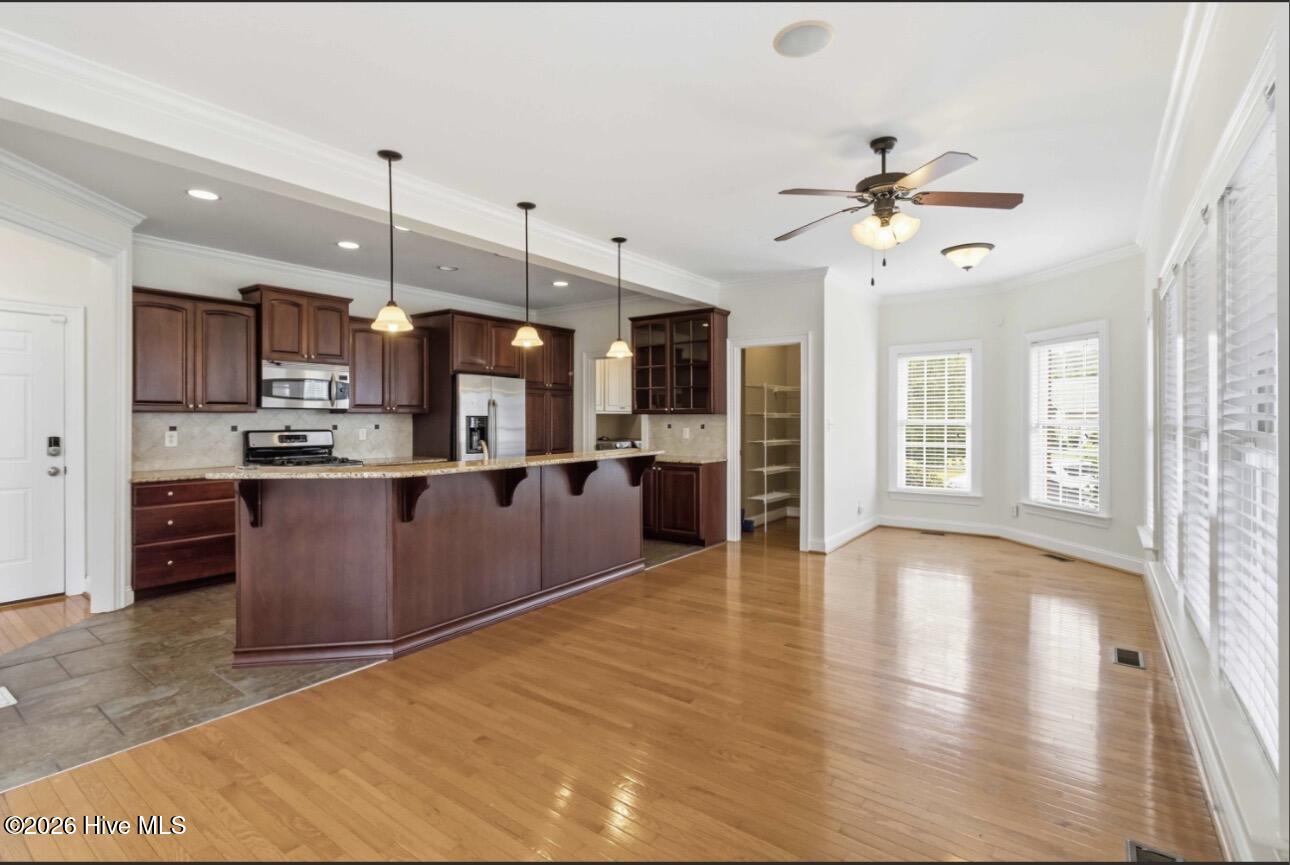 4701 Bayview Drive Property Photo 22