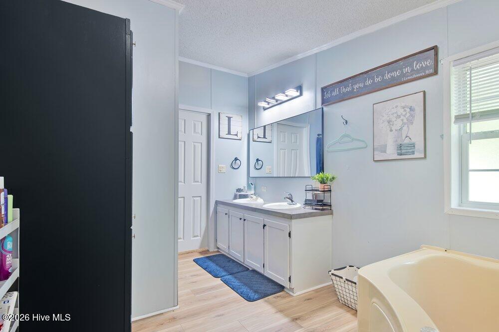 246 Farmhouse Court Property Photo 16