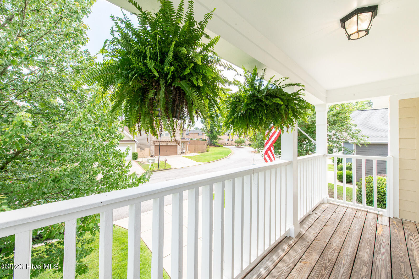 2609 Sherborne Court Property Photo 4