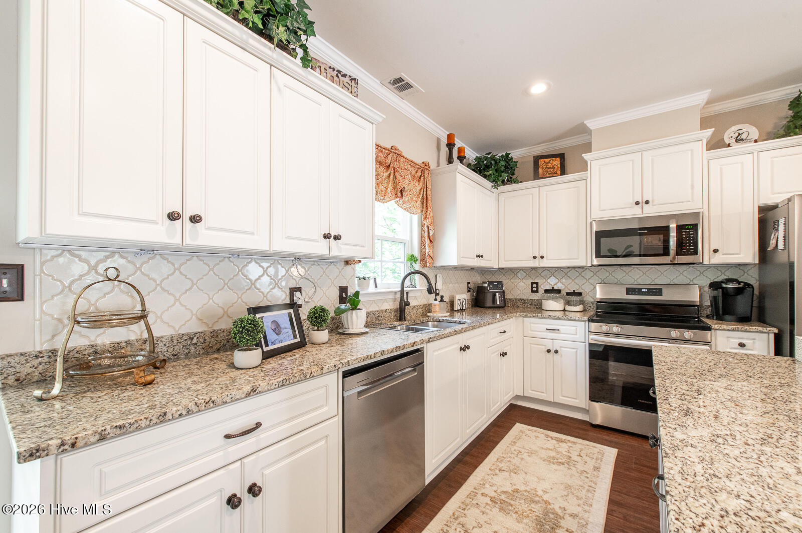 2609 Sherborne Court Property Photo 10