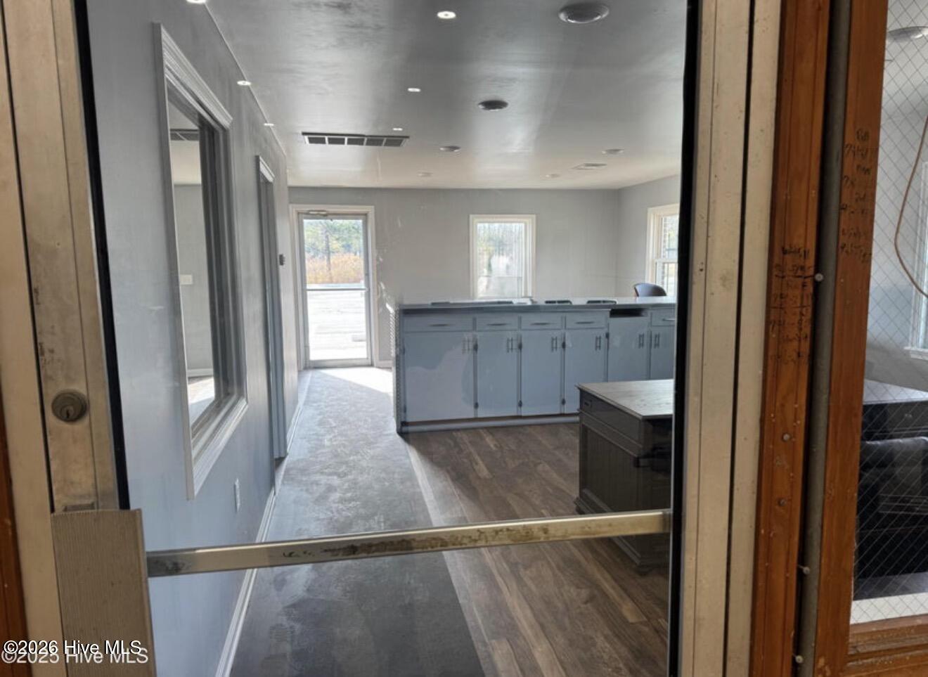 2028 Travis Road Property Photo 16