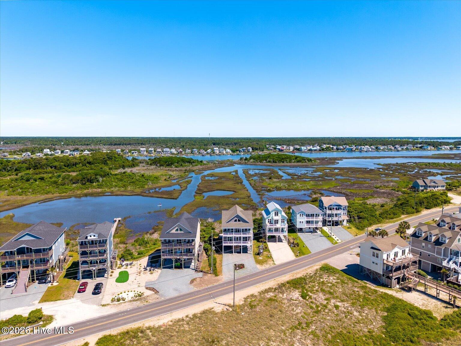 1113 New River Inlet Road Property Photo 8