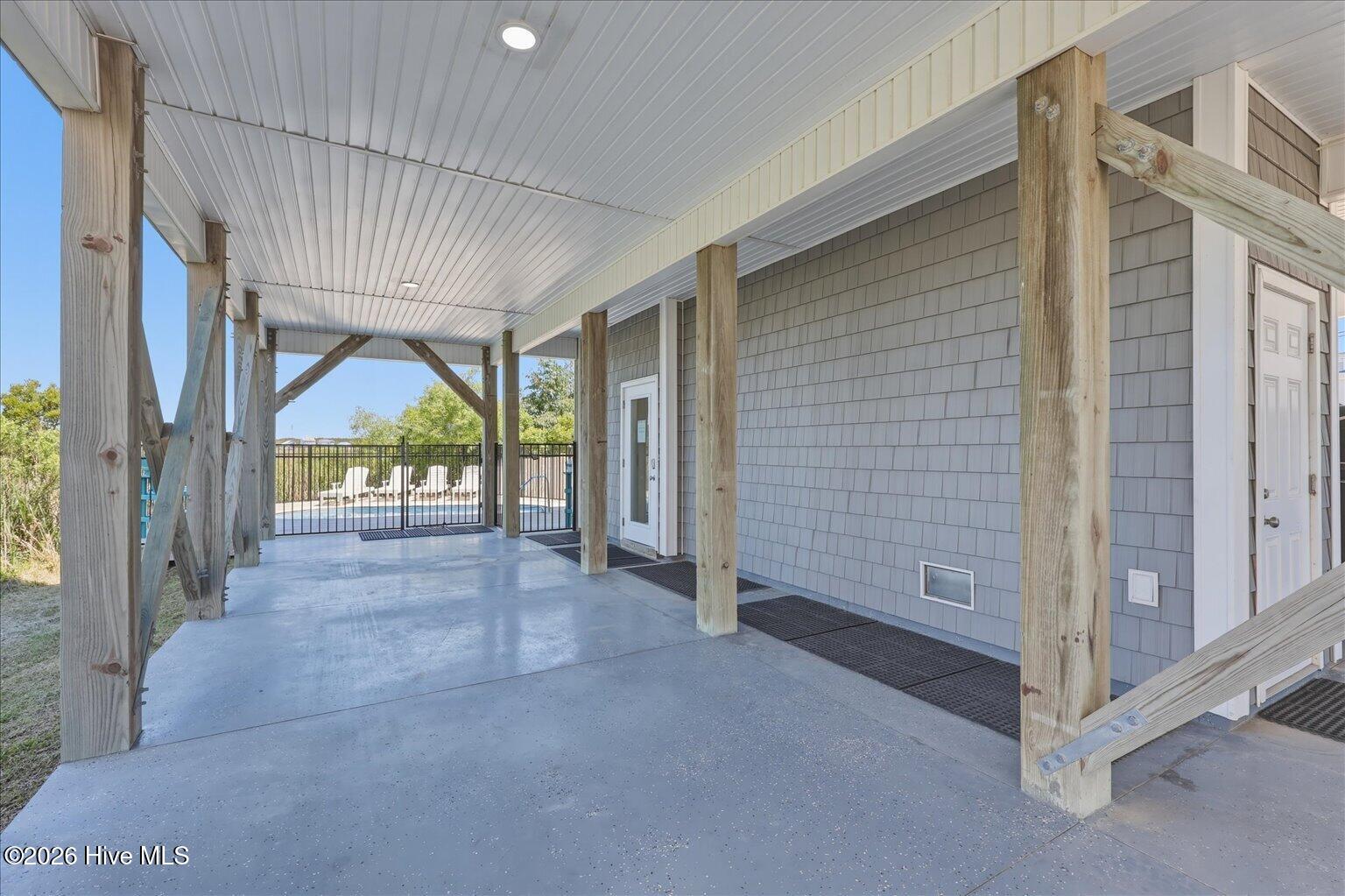 1113 New River Inlet Road Property Photo 18