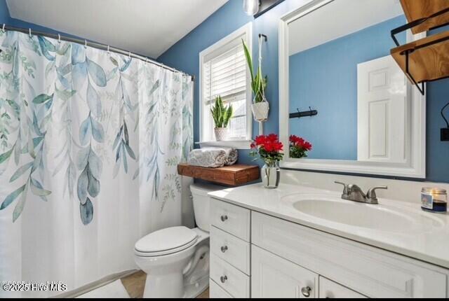 1112 Crestfield Way Property Photo 8