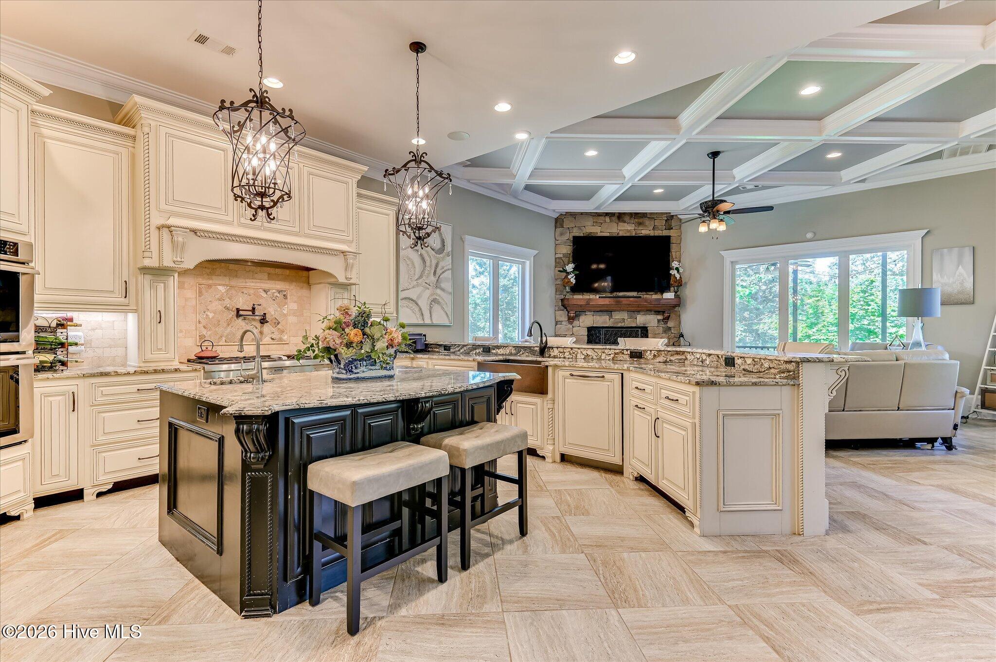 305 Alabaster Court Property Photo 45