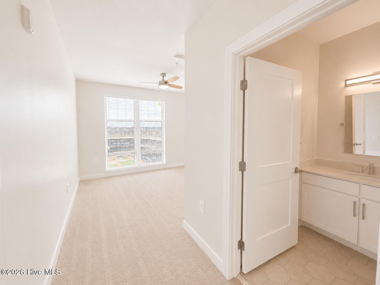 111 Railroad Avenue 604 Property Photo 10