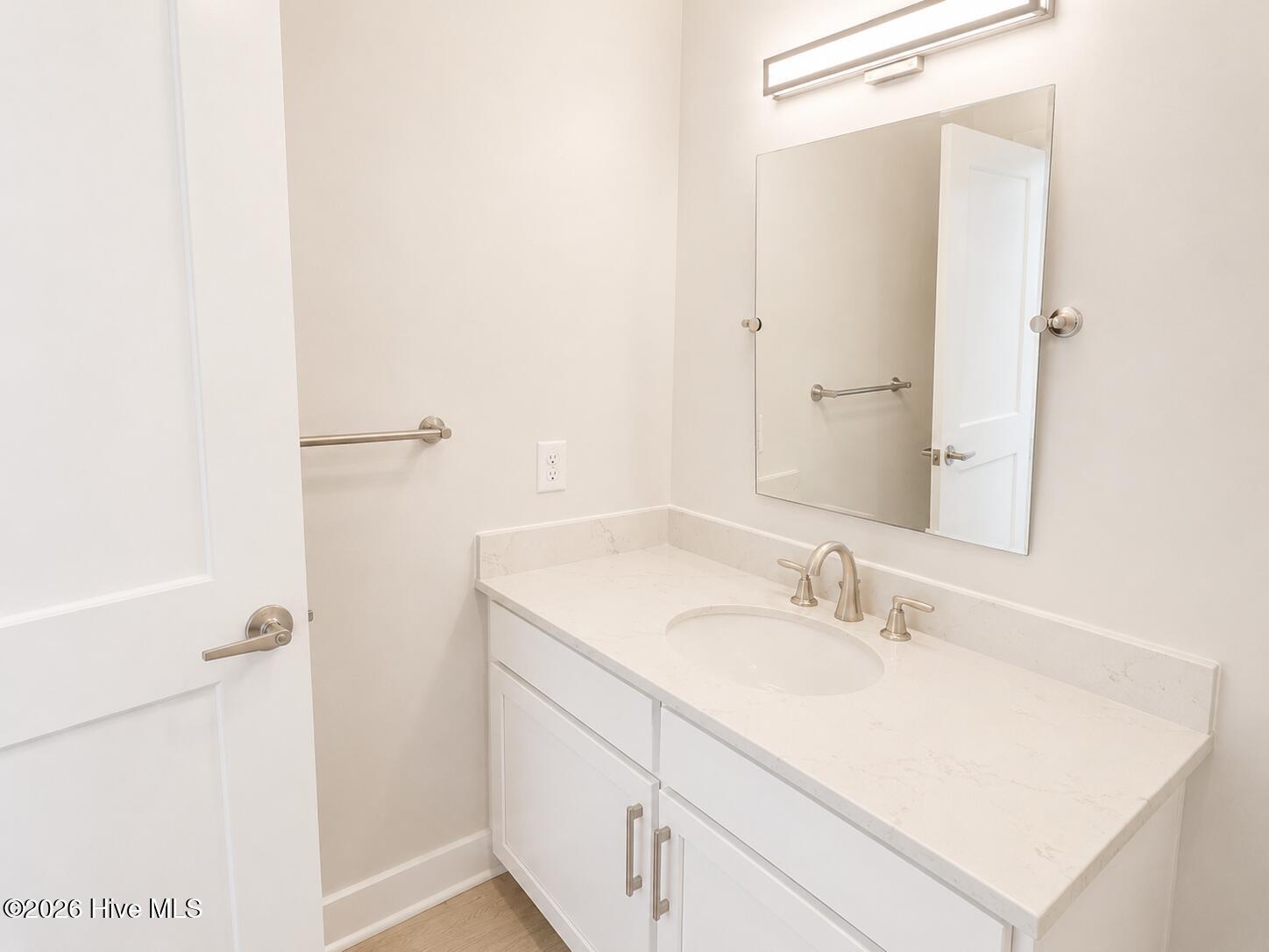 111 Railroad Avenue 604 Property Photo 14