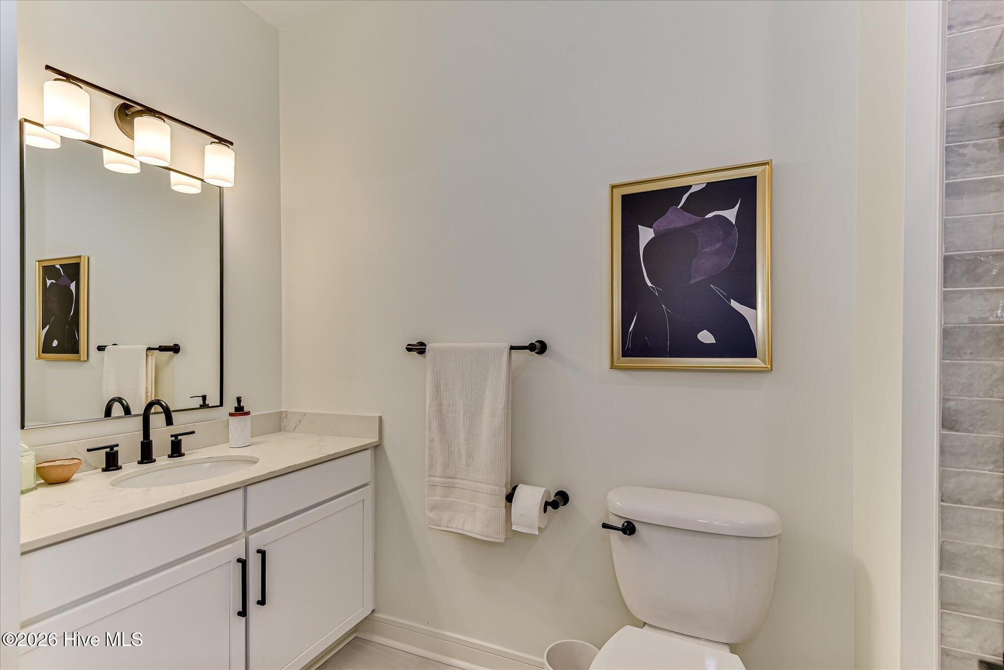111 Railroad Avenue 604 Property Photo 43