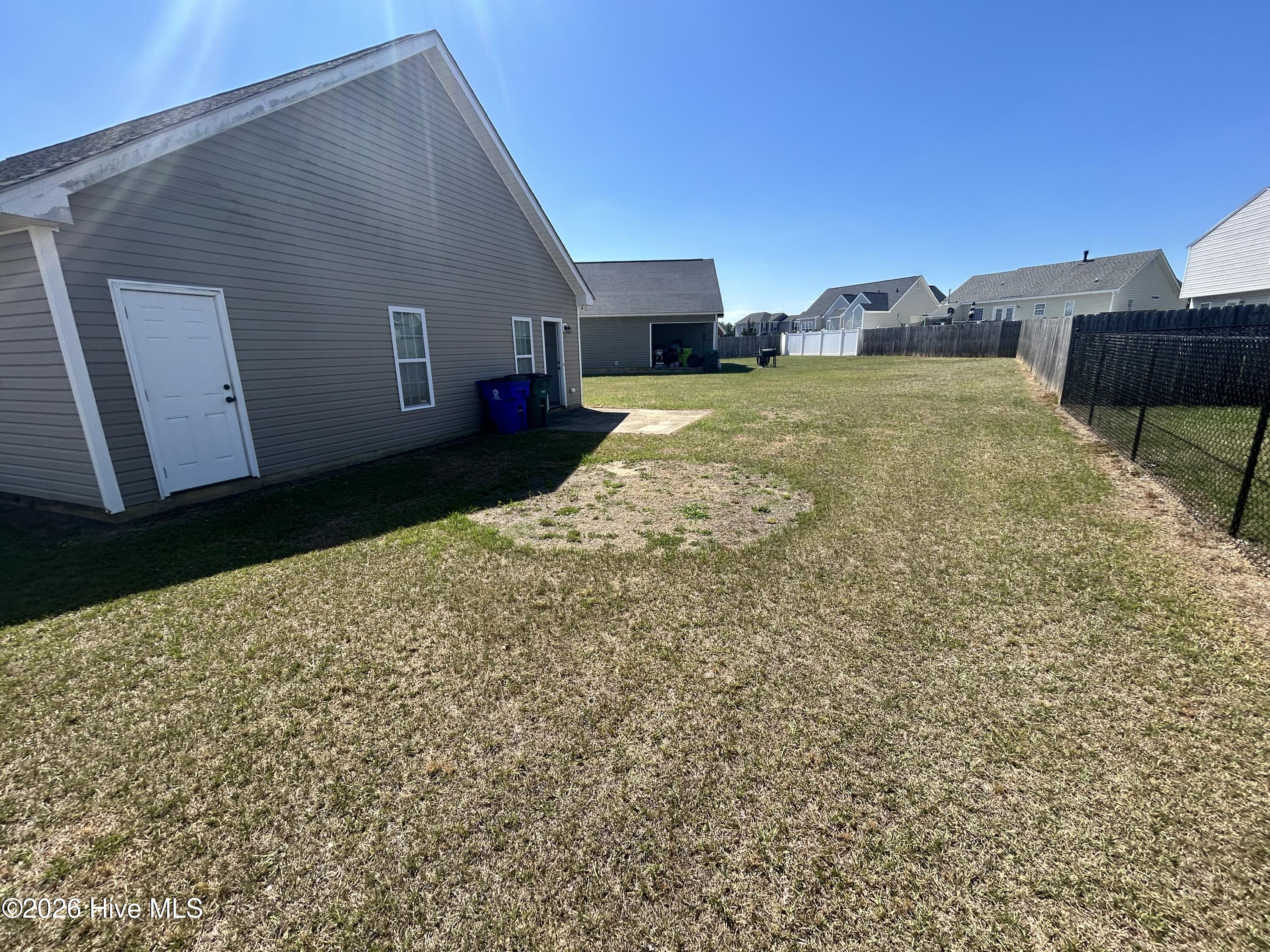 2008 Creek Road Property Photo 11