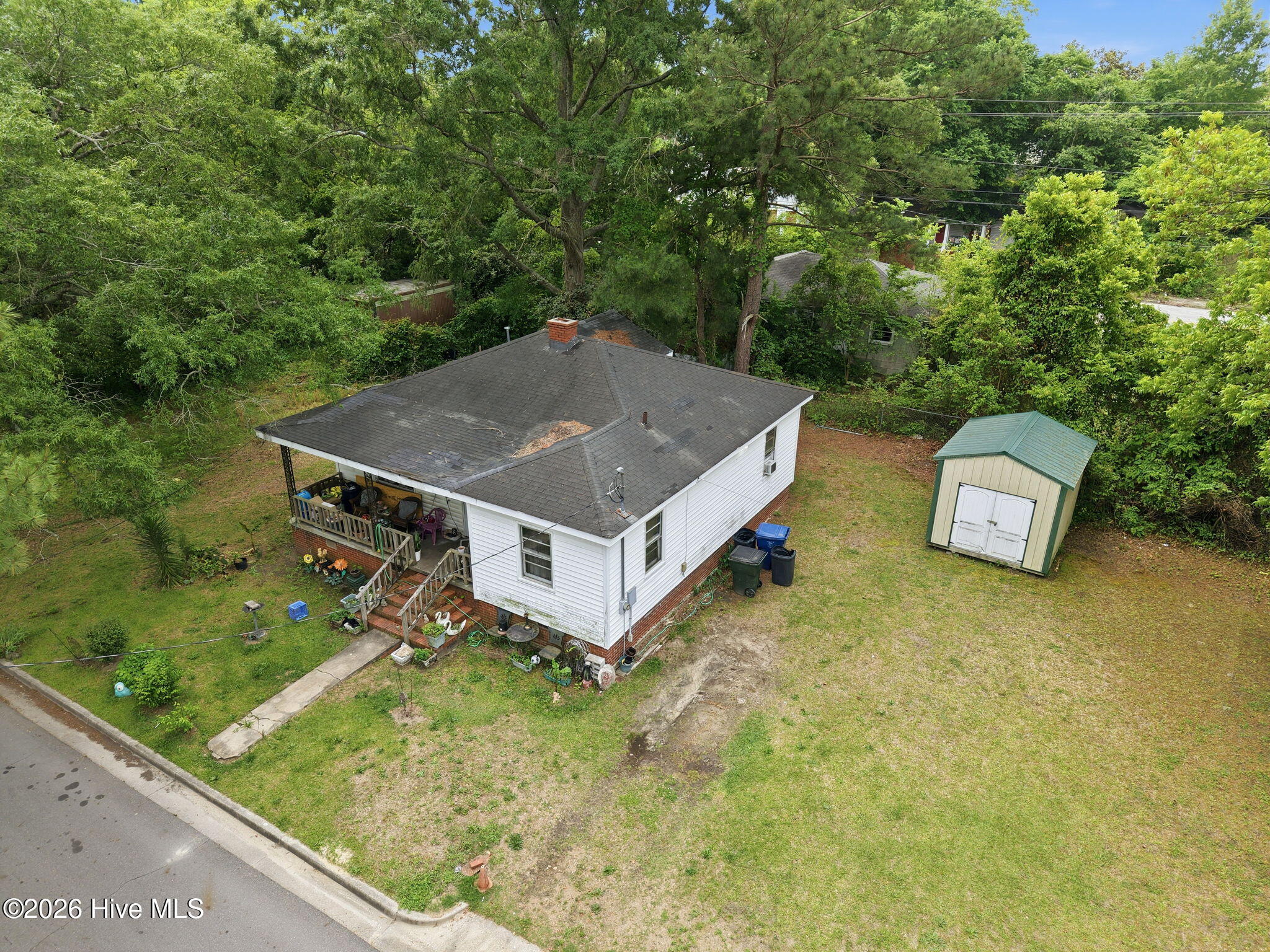 621 Harvey Street Property Photo 6