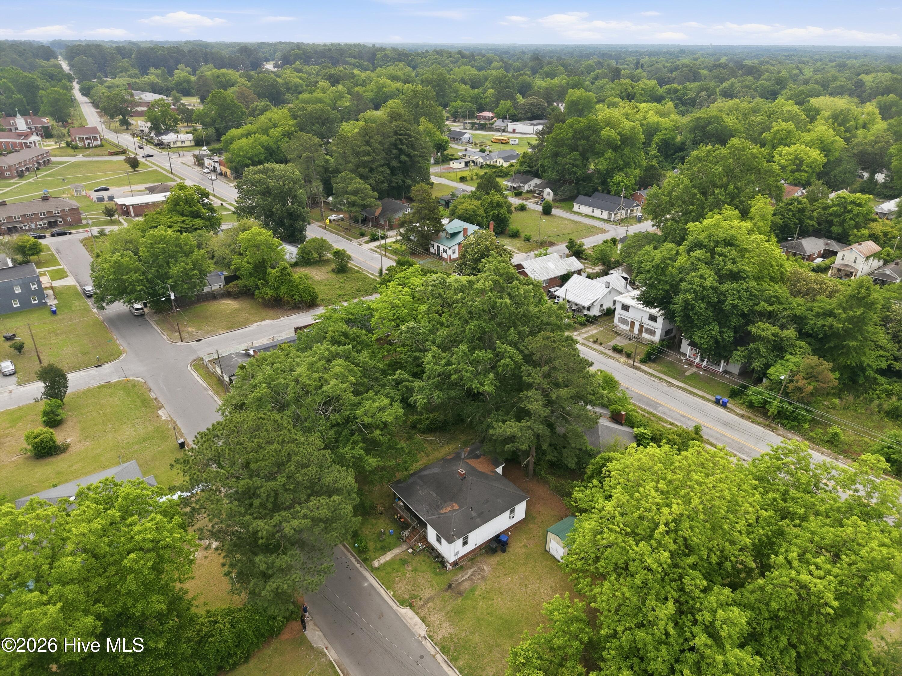 621 Harvey Street Property Photo 10