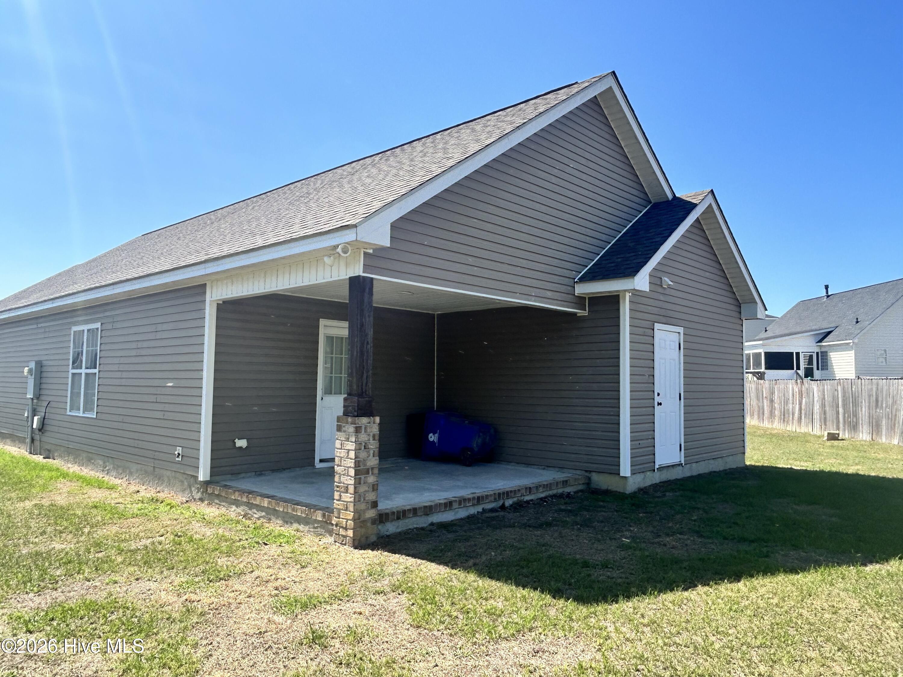 2016 Creek Road Property Photo 13