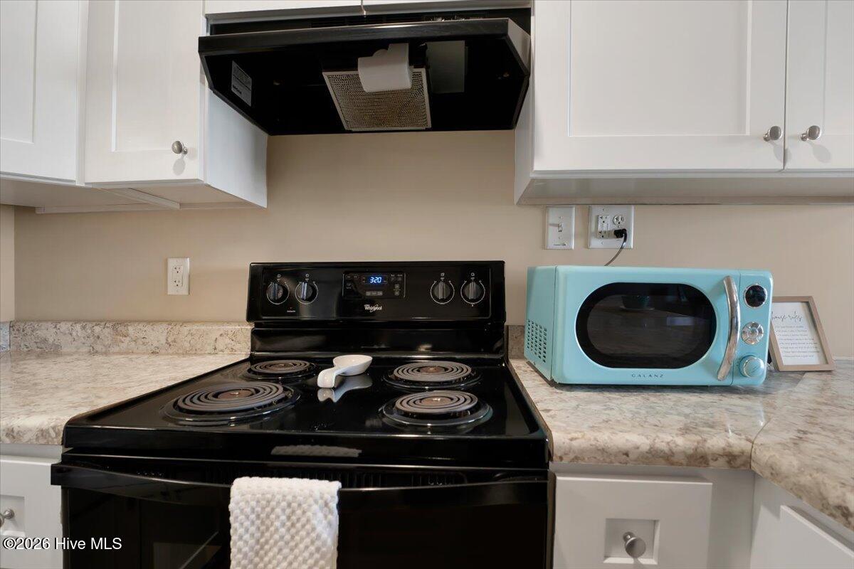 2250 New River Inlet Road Unit 114 Property Photo 20