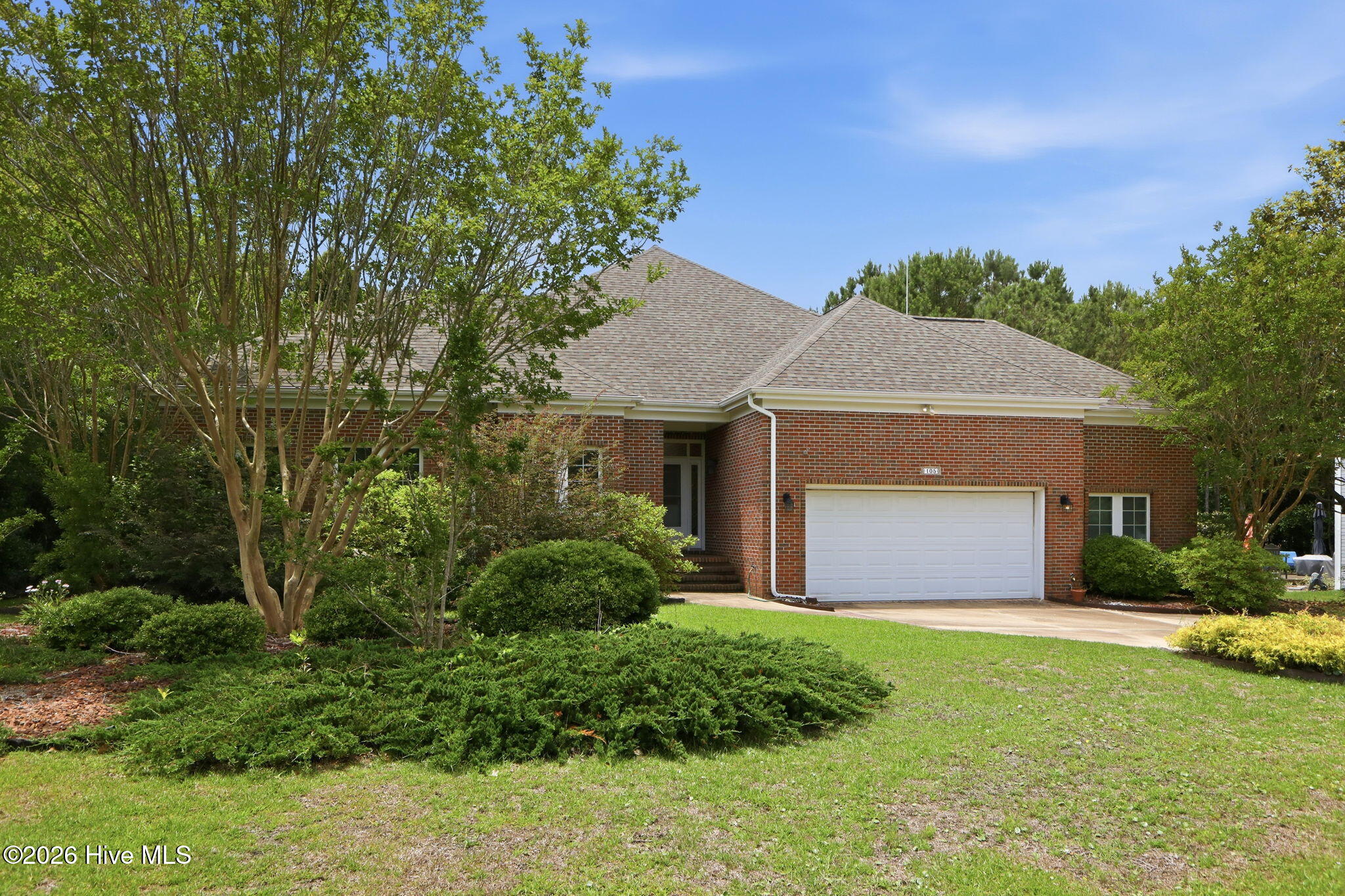 105 Pine Bluff Drive Property Photo 5