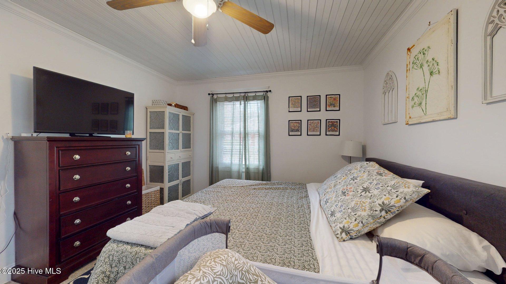 276 Edgewood Terrace Drive Property Photo 13