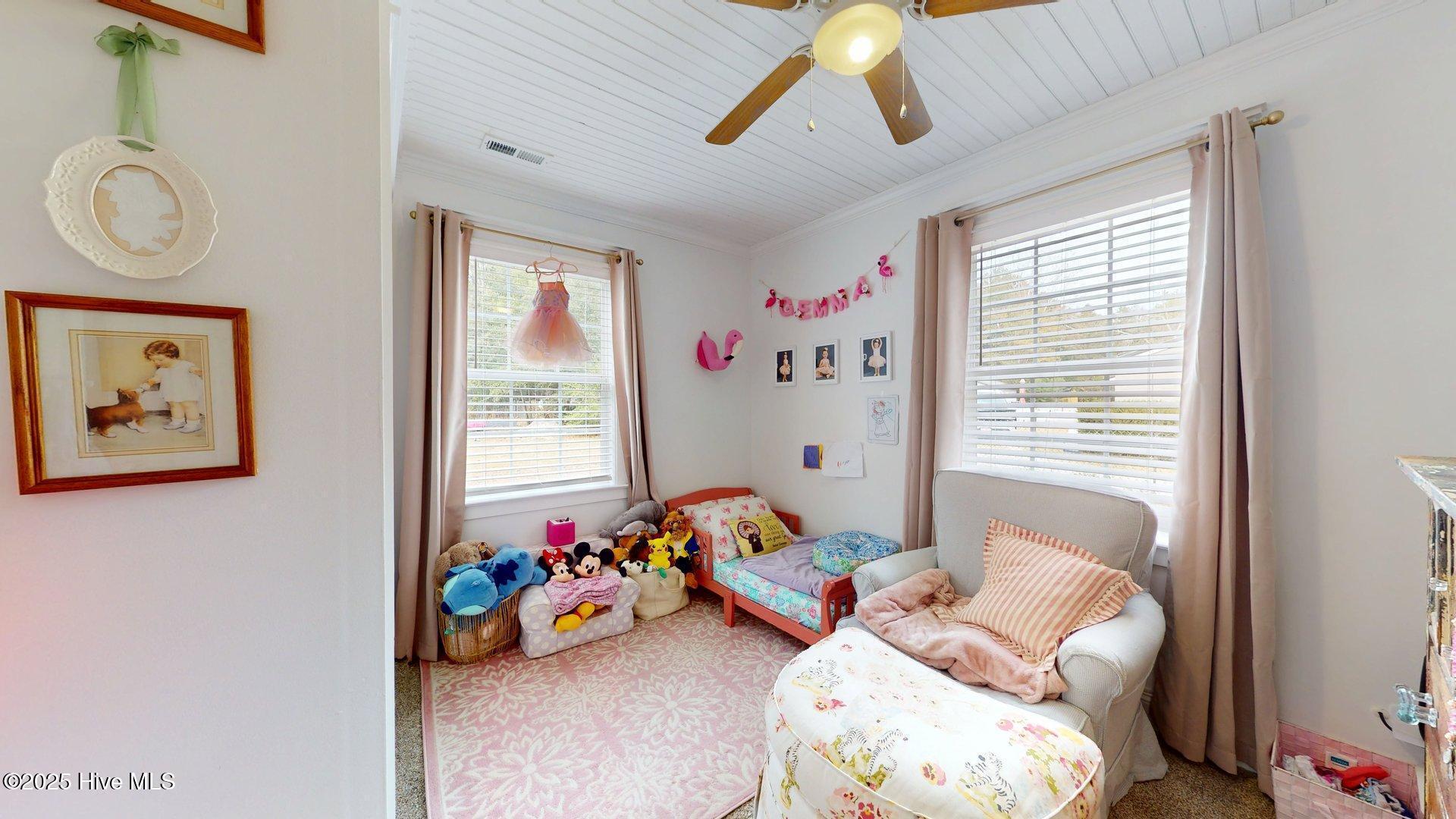276 Edgewood Terrace Drive Property Photo 16