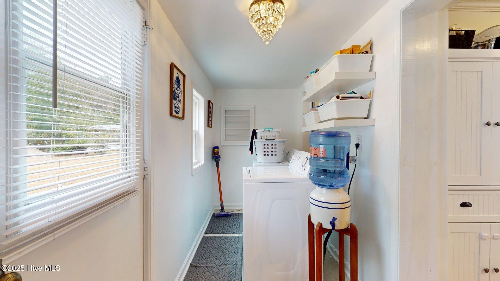 276 Edgewood Terrace Drive Property Photo 20