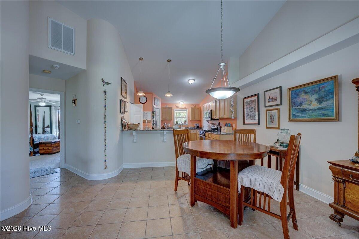 100 Bandon Drive Property Photo 27