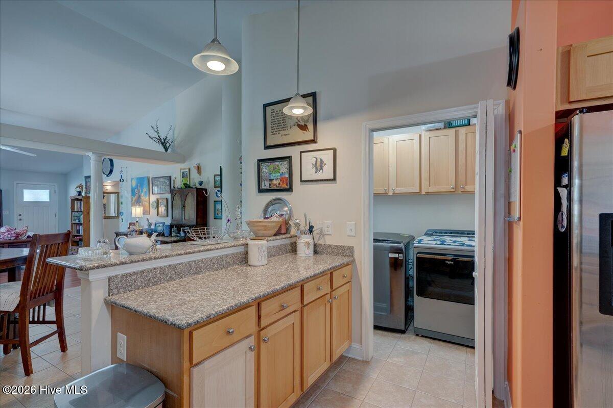 100 Bandon Drive Property Photo 33