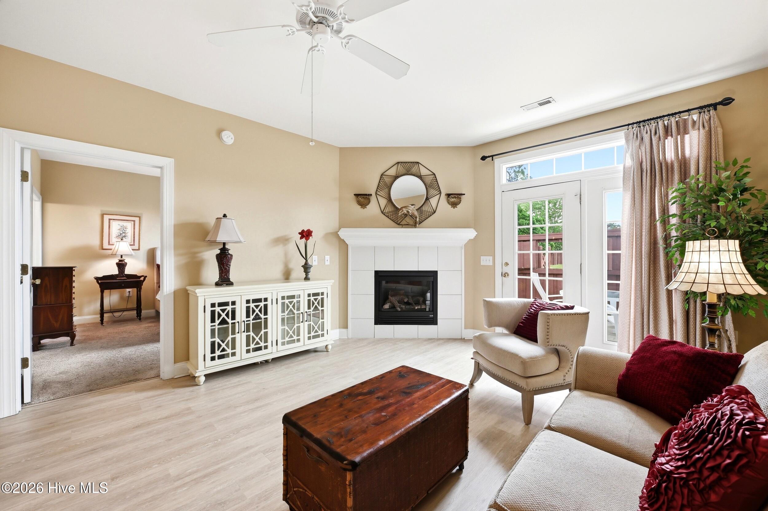 4325 Ashley Park Drive Property Photo 4