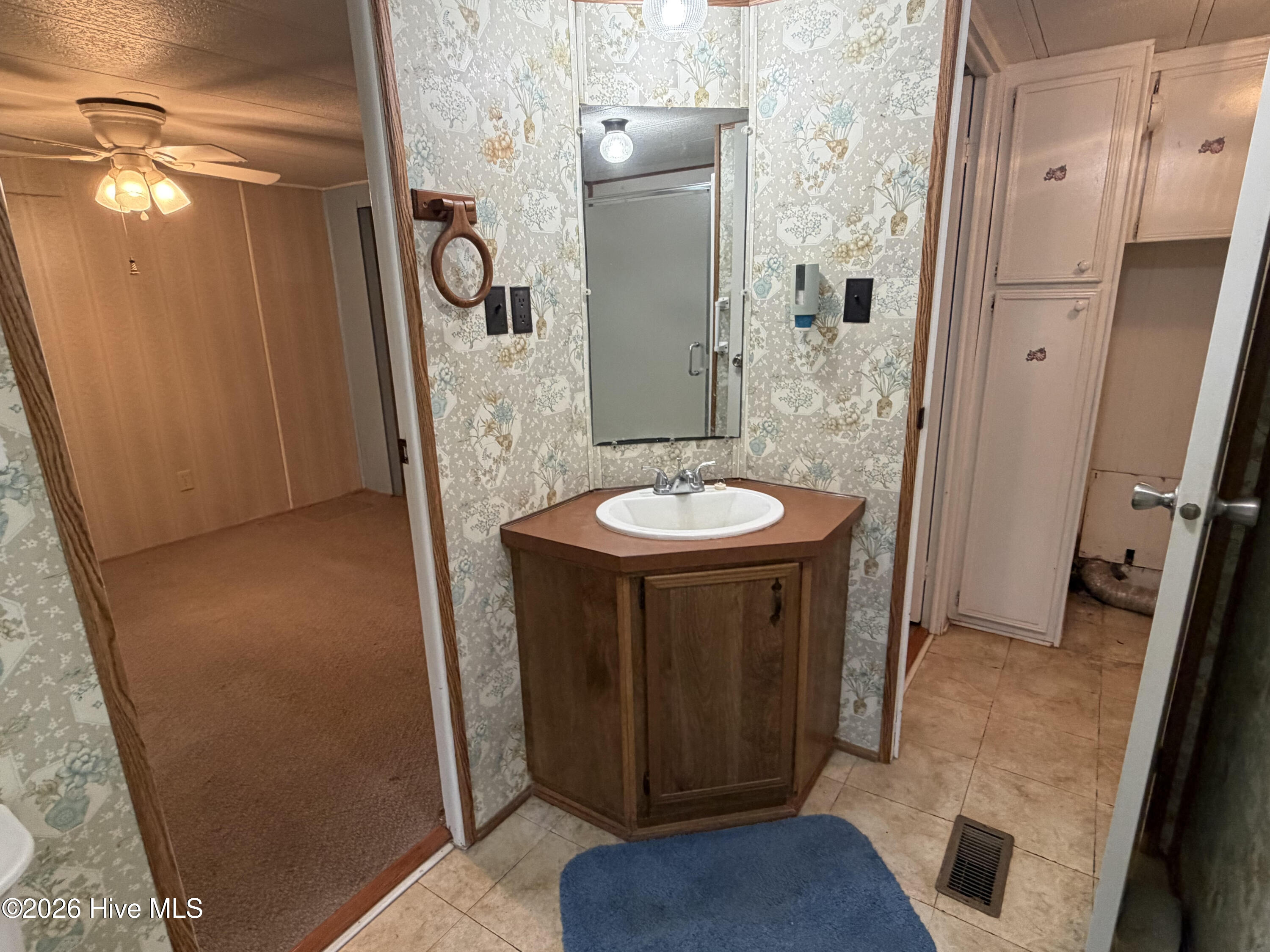 402 Pelletier Street Property Photo 14