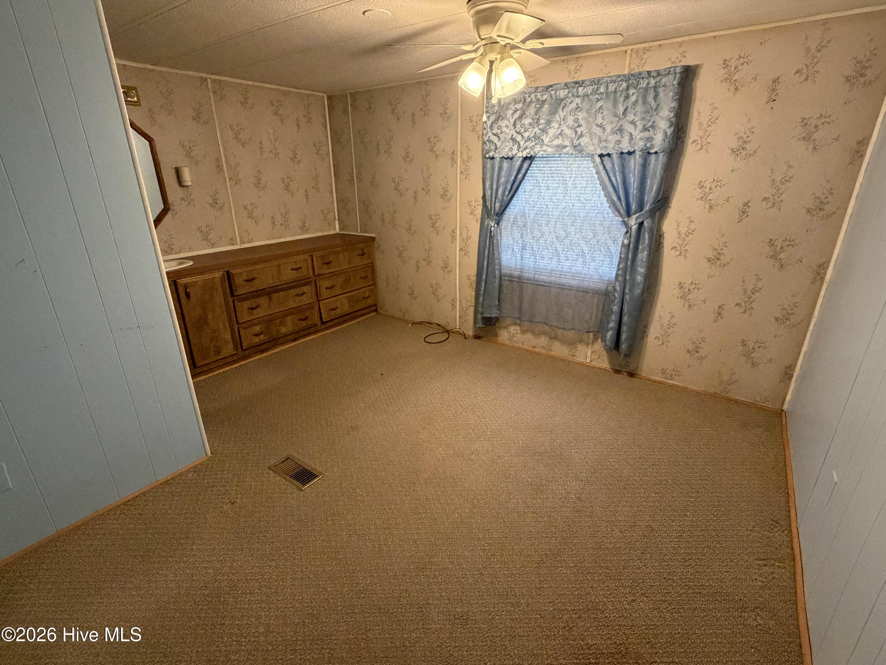 402 Pelletier Street Property Photo 19