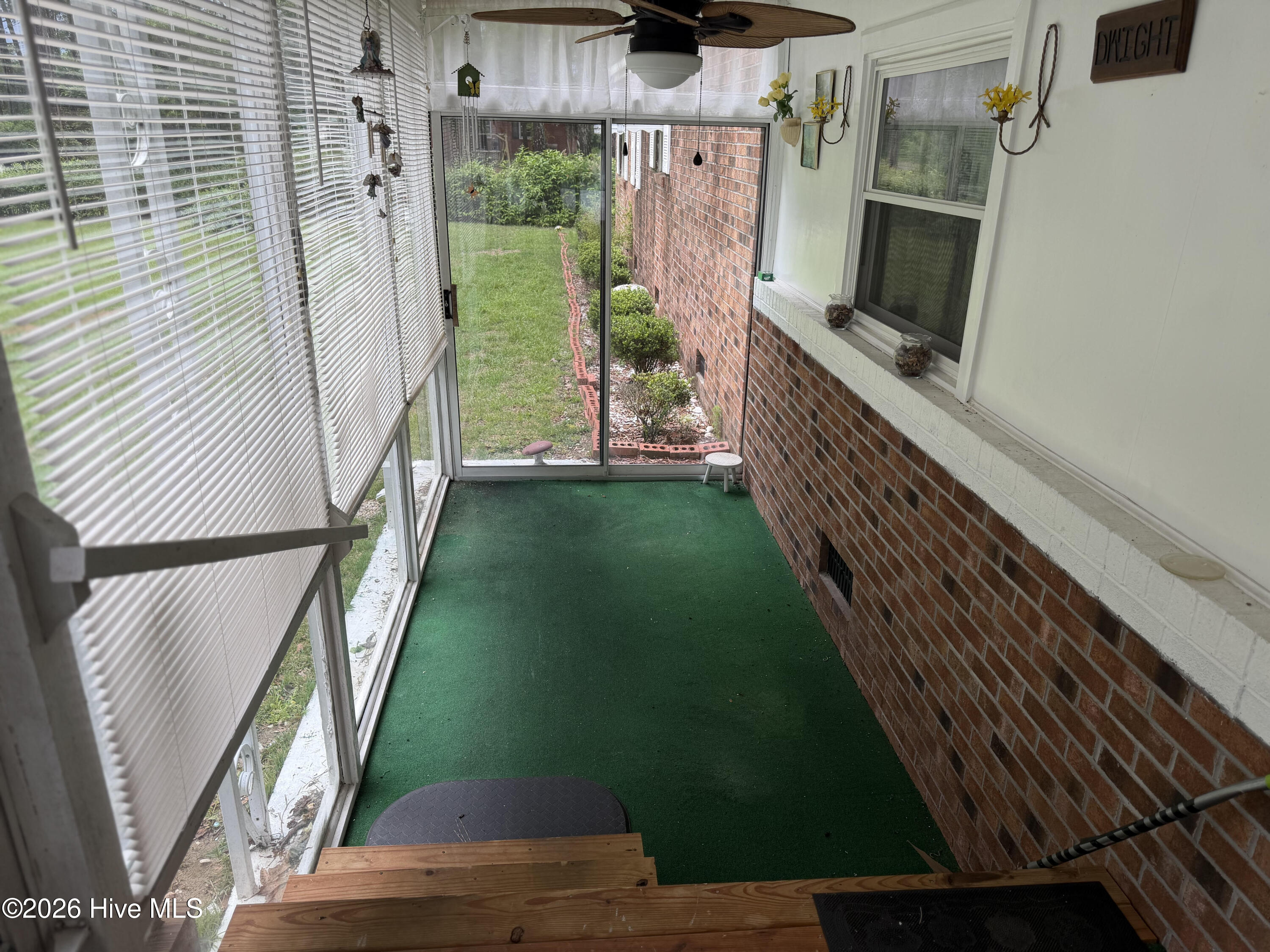 402 Pelletier Street Property Photo 23