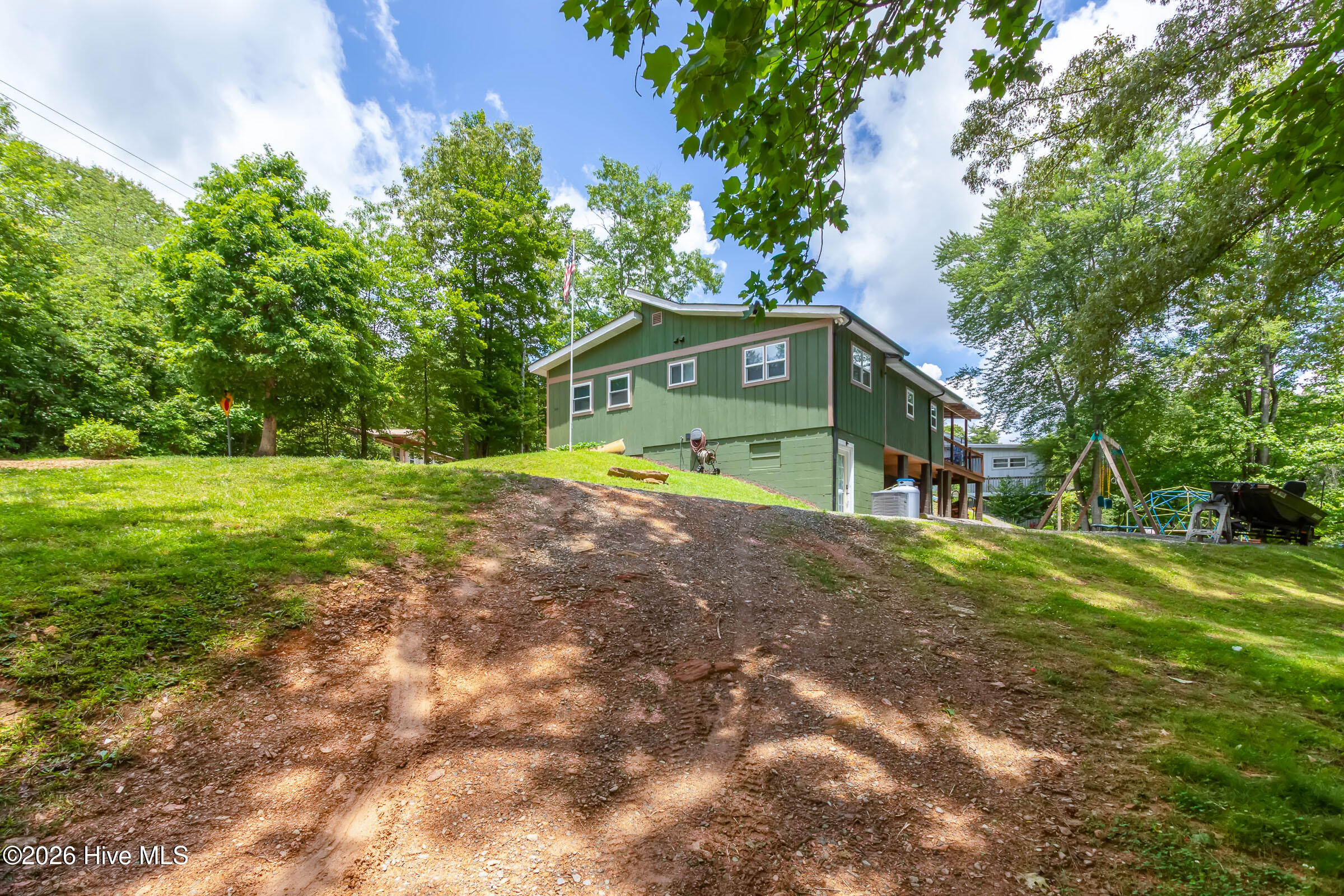 349 Chalet Circle Property Photo 34