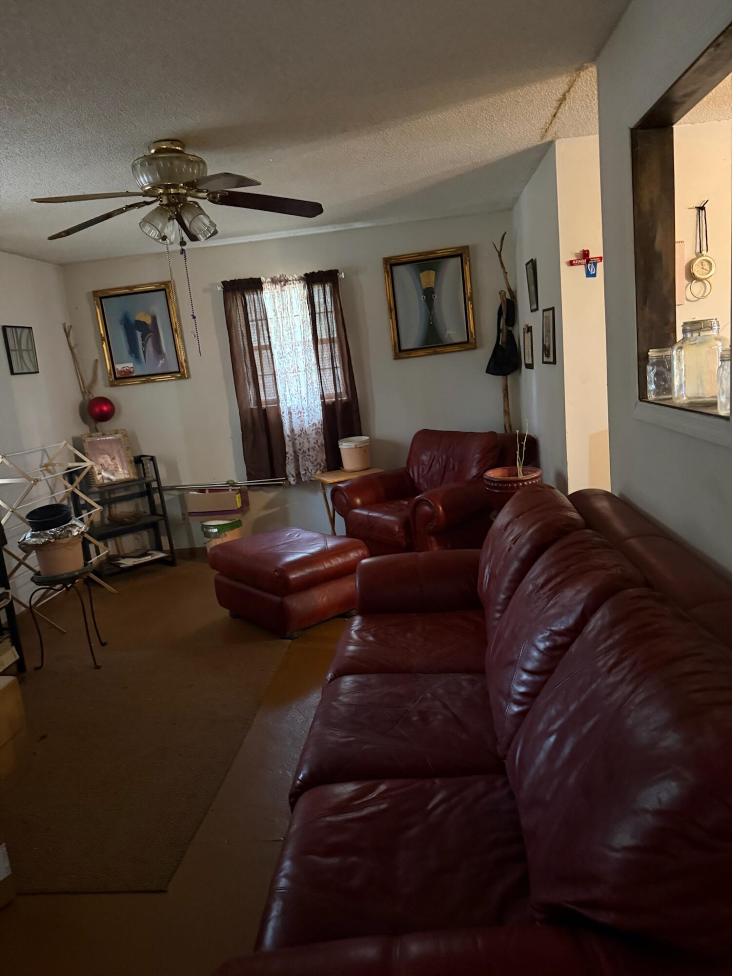 5584 Rosemont Drive Property Photo 7