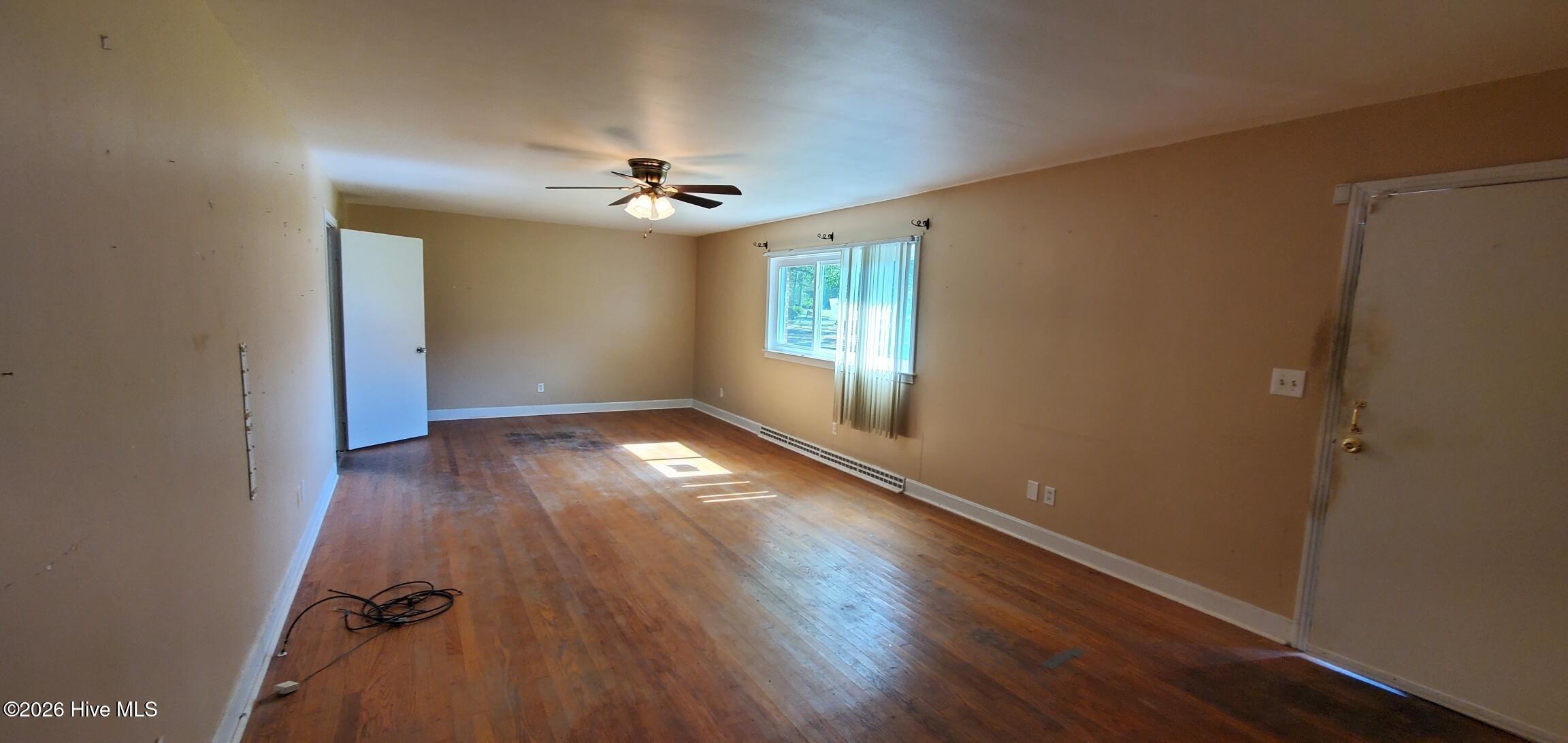 505 Lakeview Drive Property Photo 5
