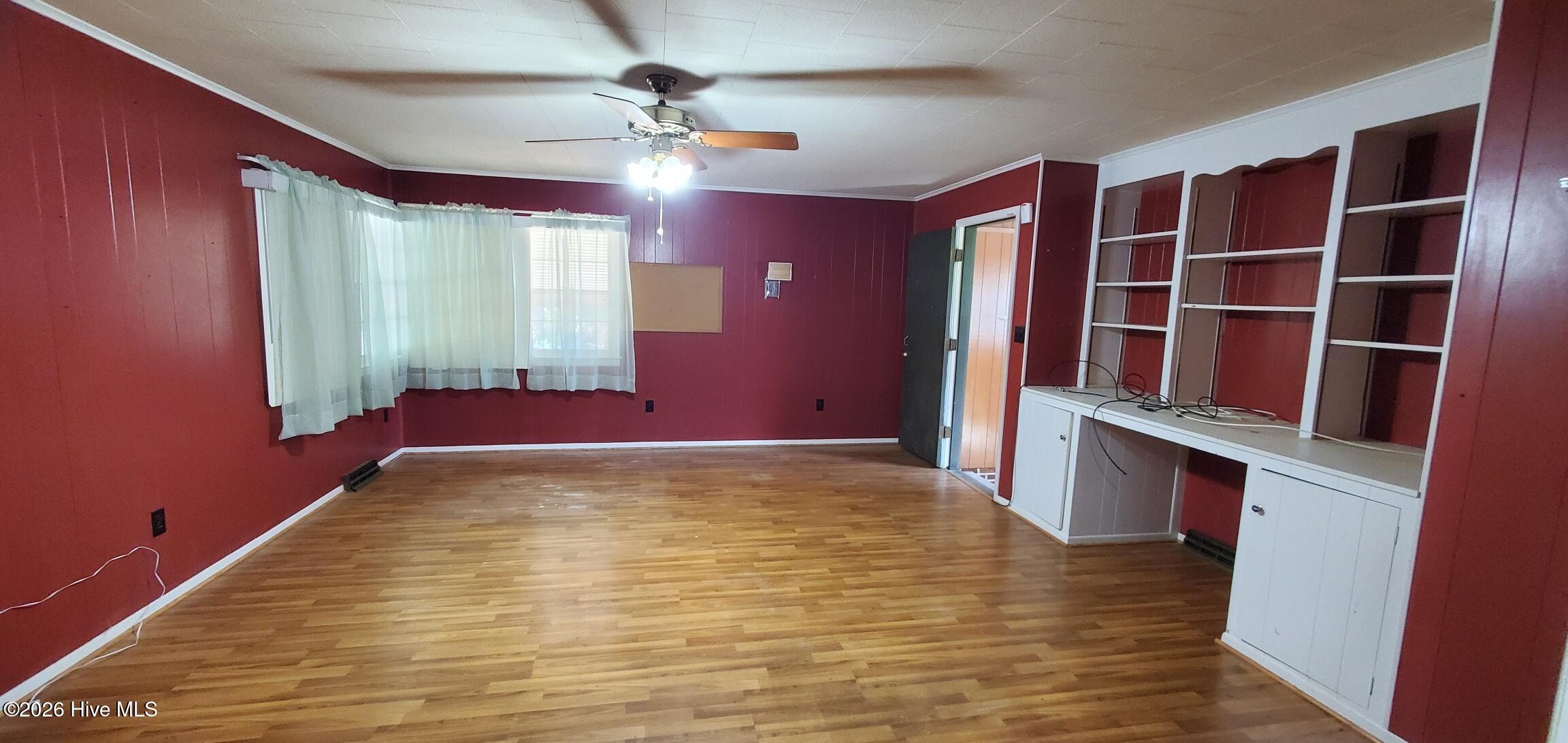 505 Lakeview Drive Property Photo 7